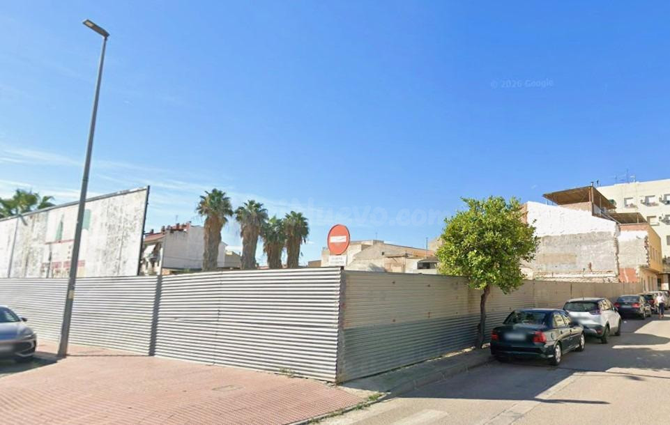 Solar urbano para promoción residencial en Las Torres de Cot - foto 4