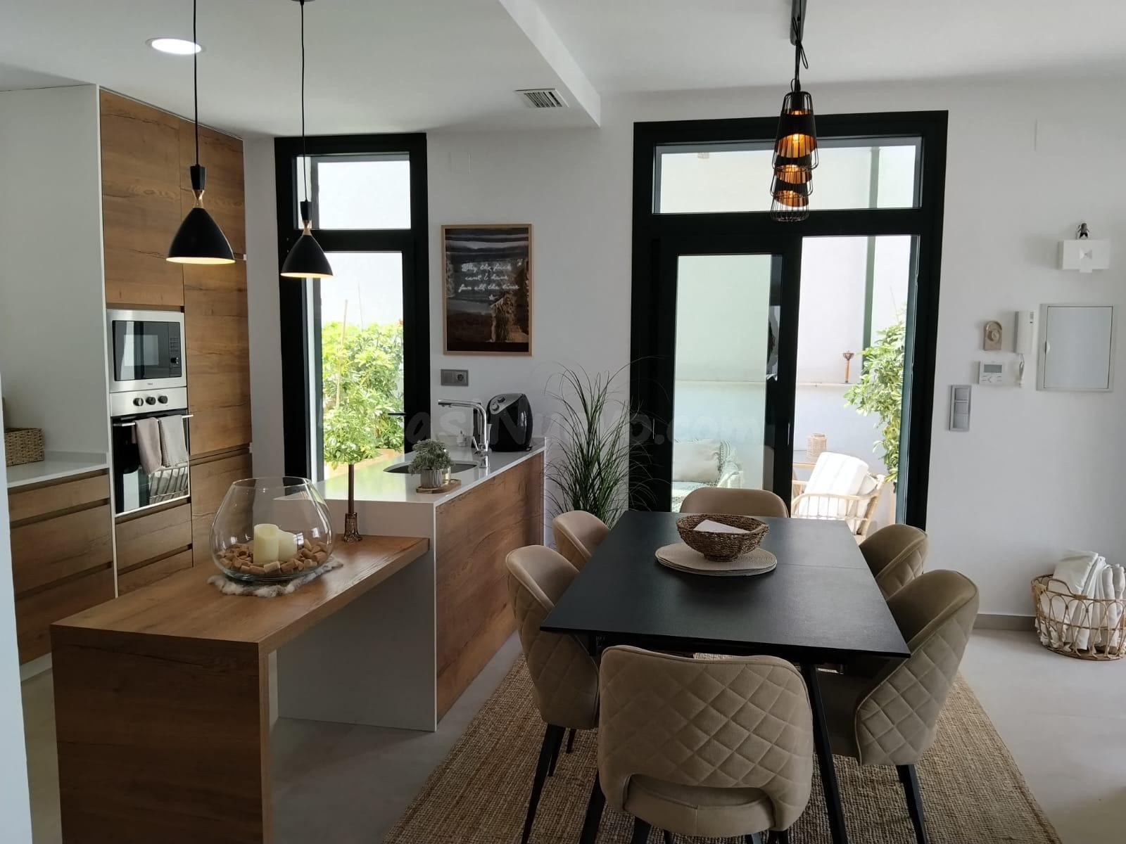 Villa Independiente con Piscina: 3 Suites + Chimenea - foto 2
