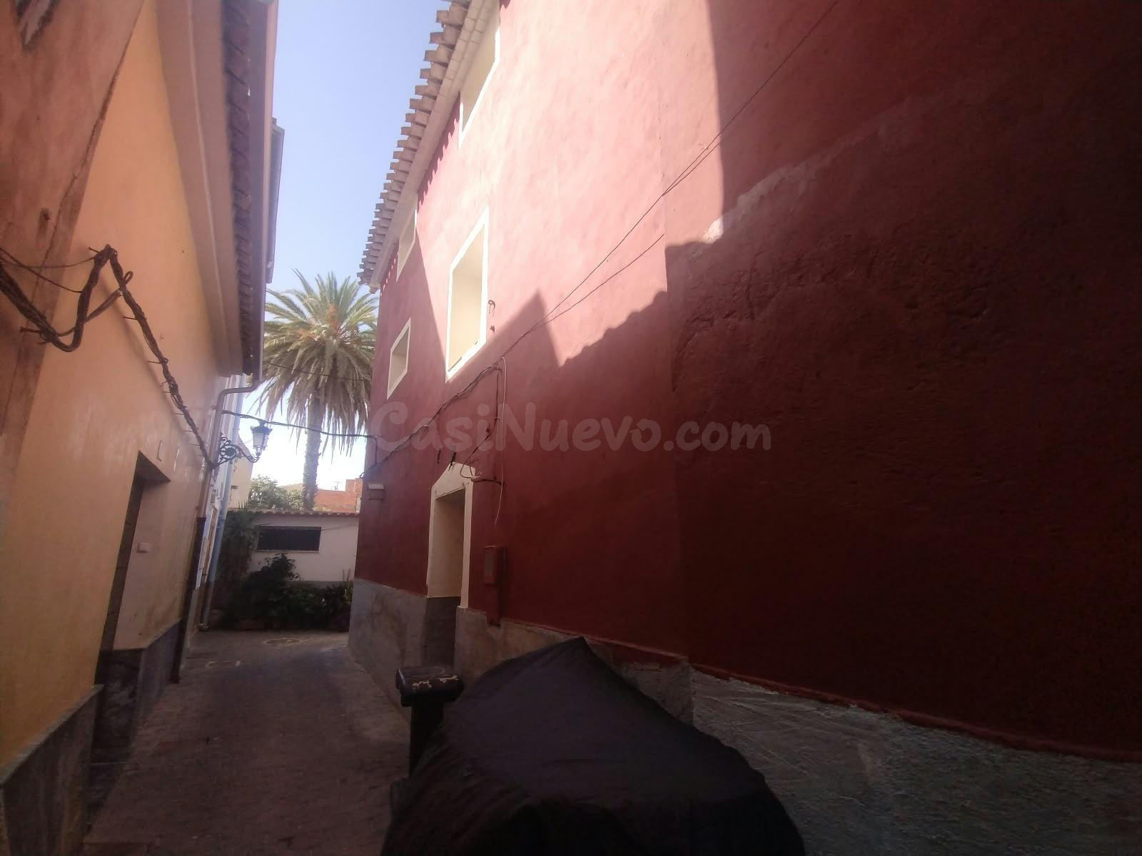Chalet adosado en Ojós - foto 2