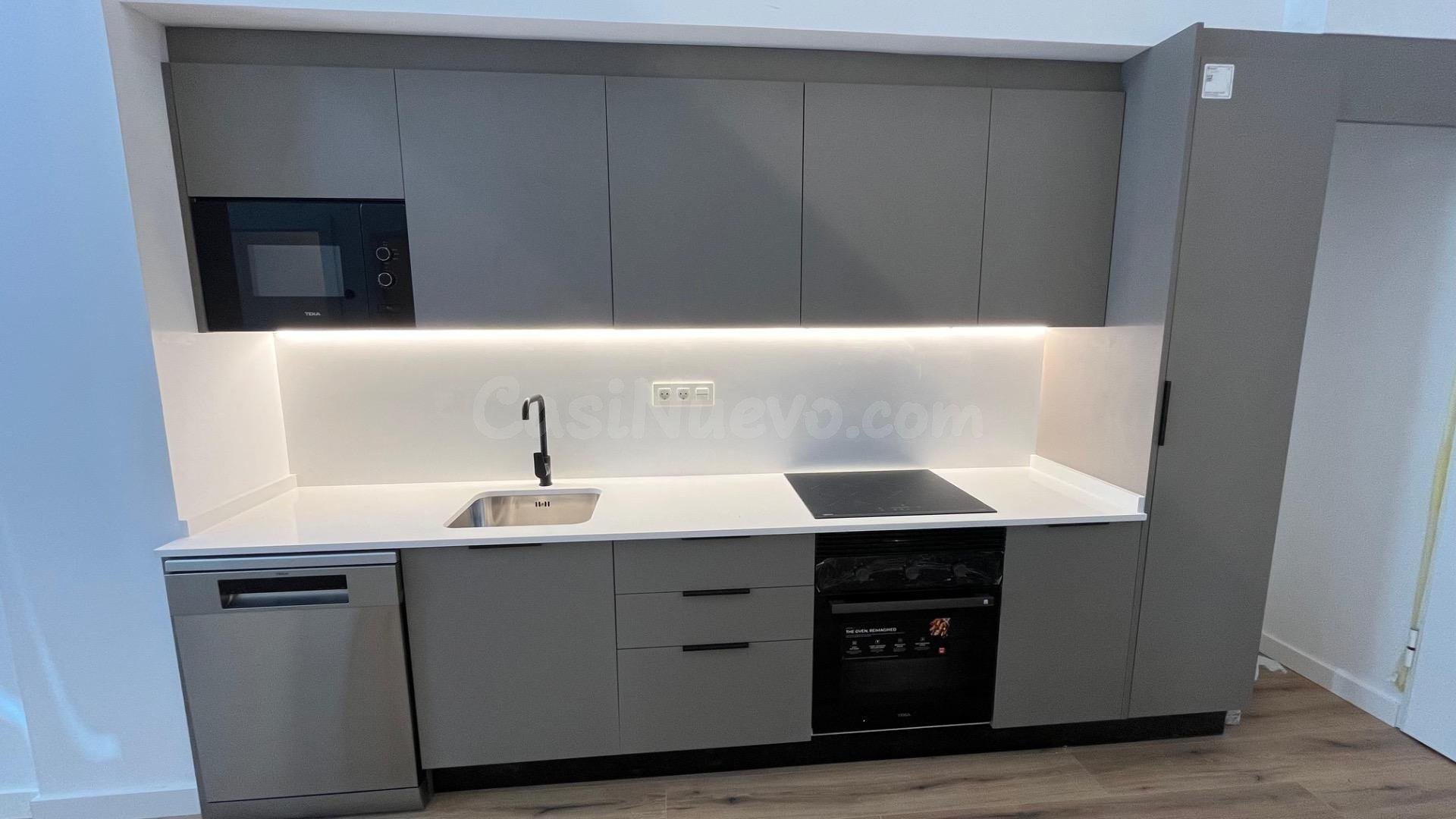 Piso 3 habitaciones 108m² en alquiler - Centro - foto 2