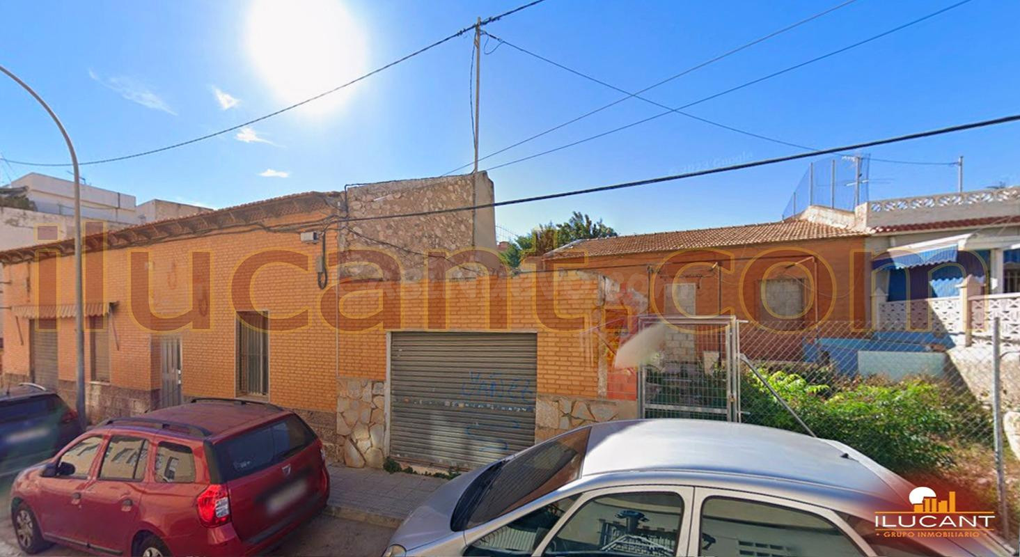 Proximo al PAU 2. Espectacular Solar- Especial Promotores e Inversores, ideal para proyecto residencial o comercial