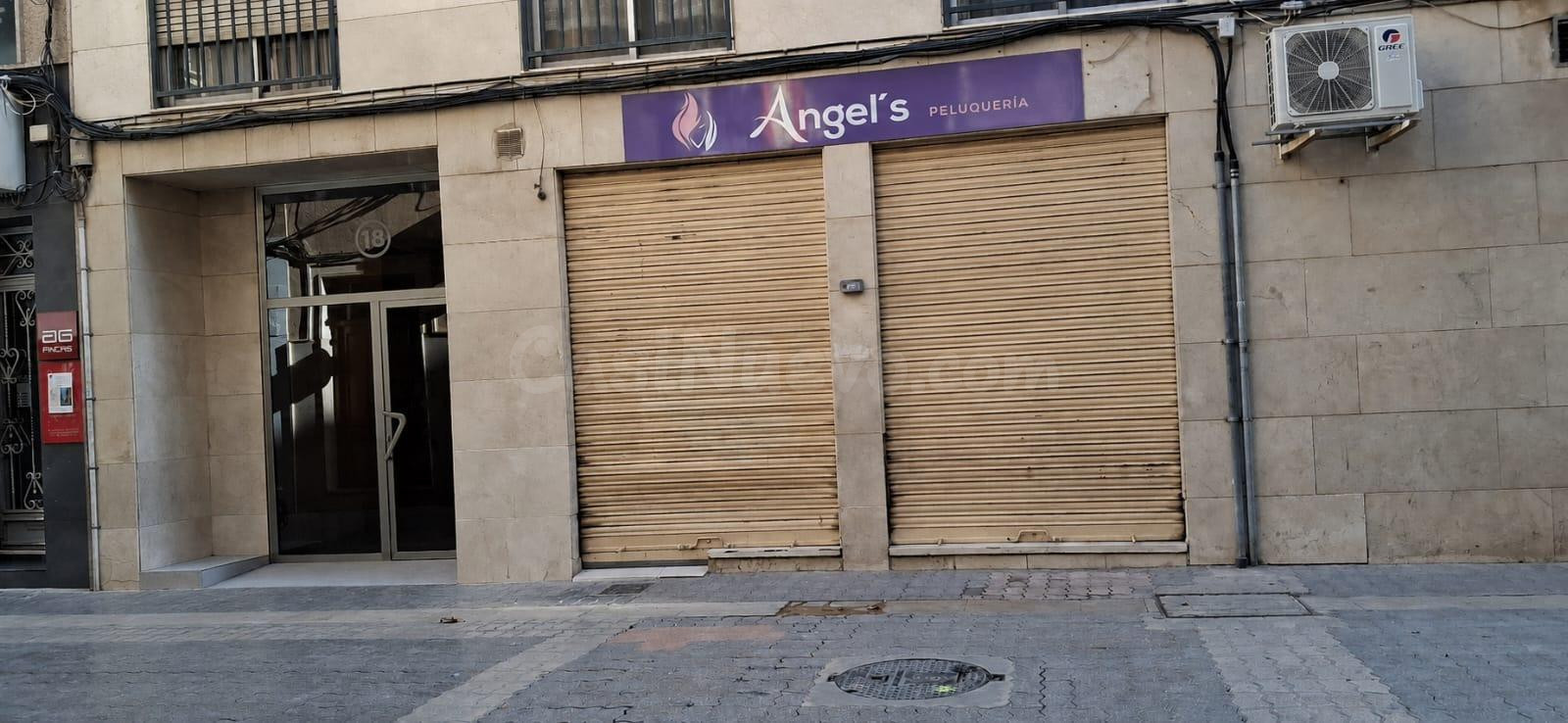 LOCAL CENTRO ALQUILER - JUNTO PLAZA LAS FLORES