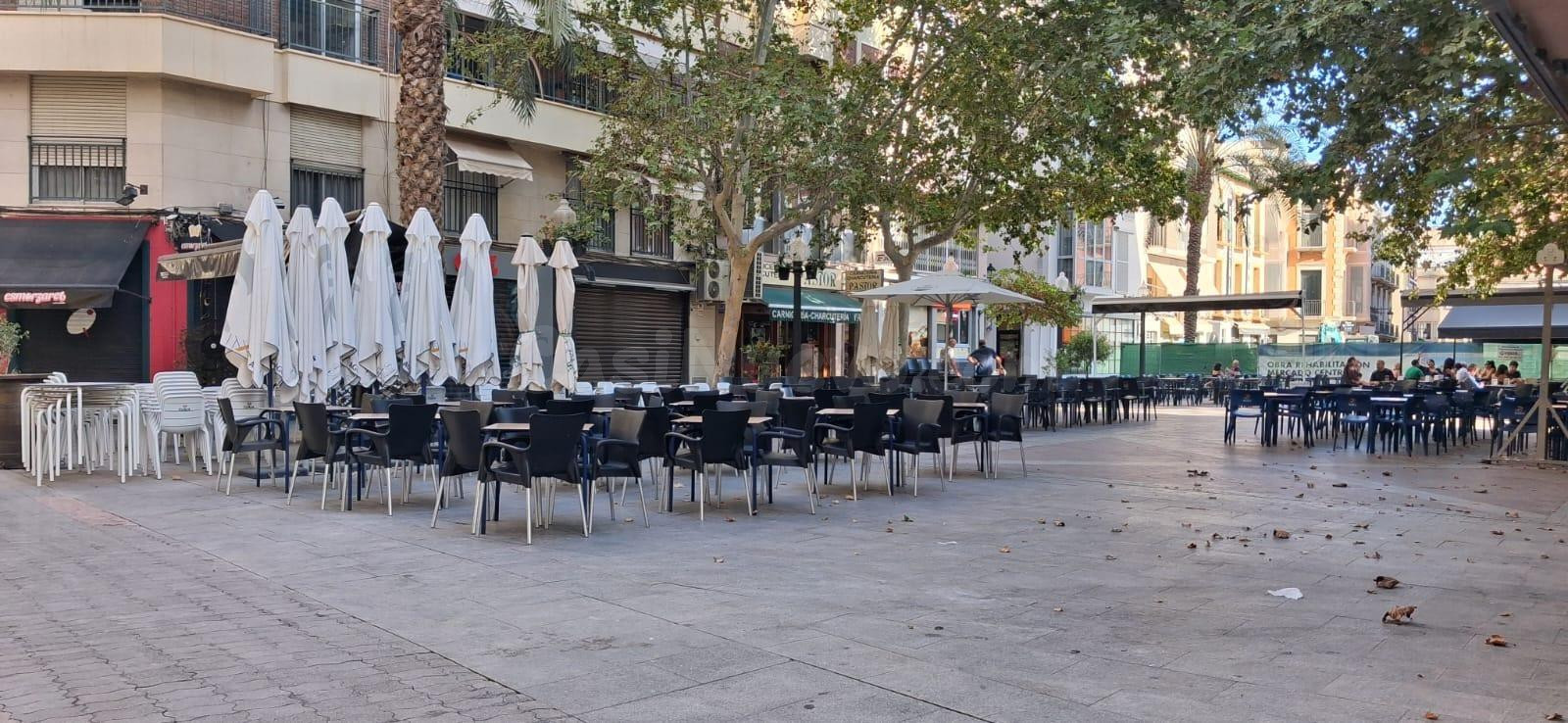 LOCAL CENTRO ALQUILER - JUNTO PLAZA LAS FLORES - foto 5