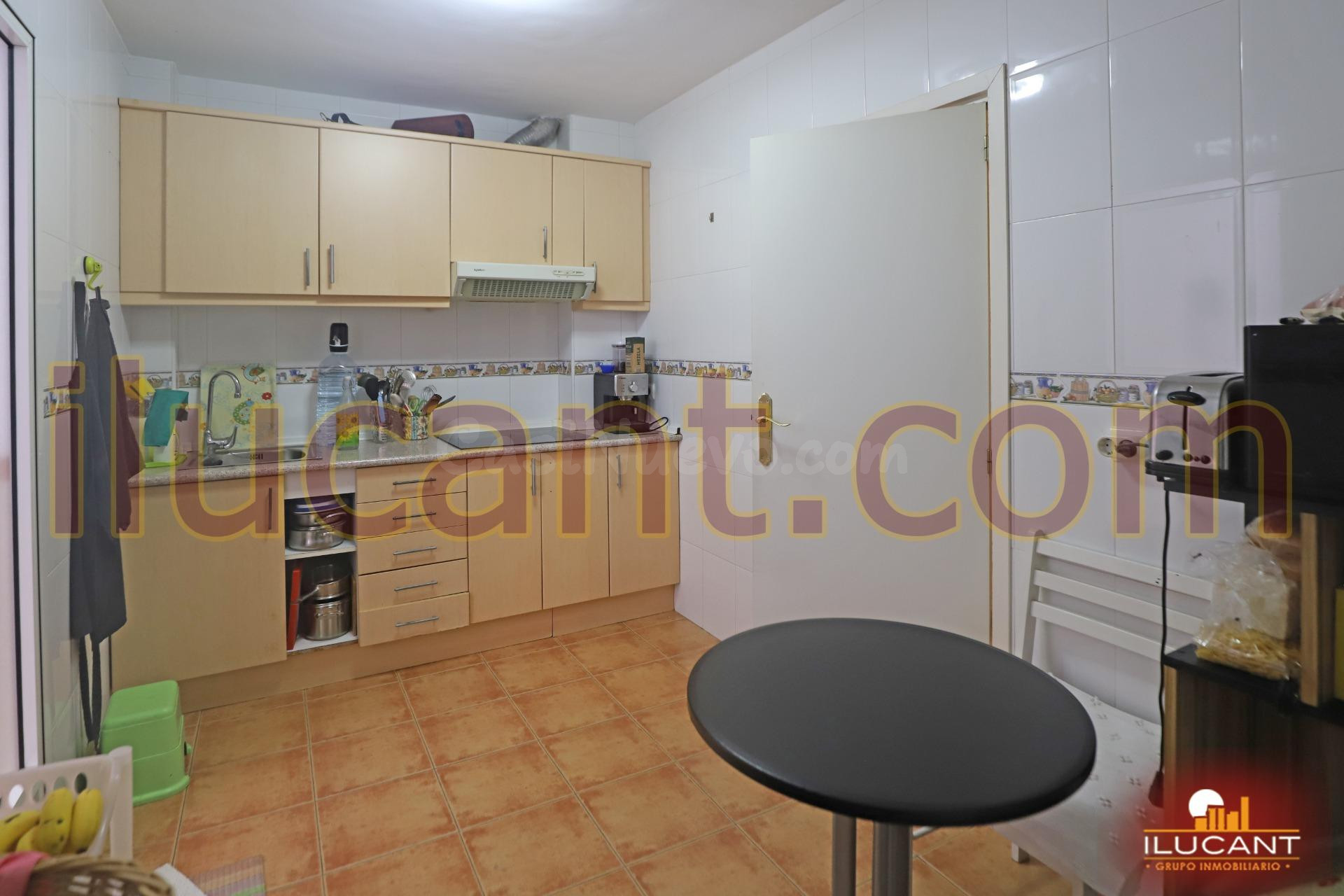 Pio XII- Entrar a Vivir- Mixto- Balcón . Derrama Aprobada de - foto 2