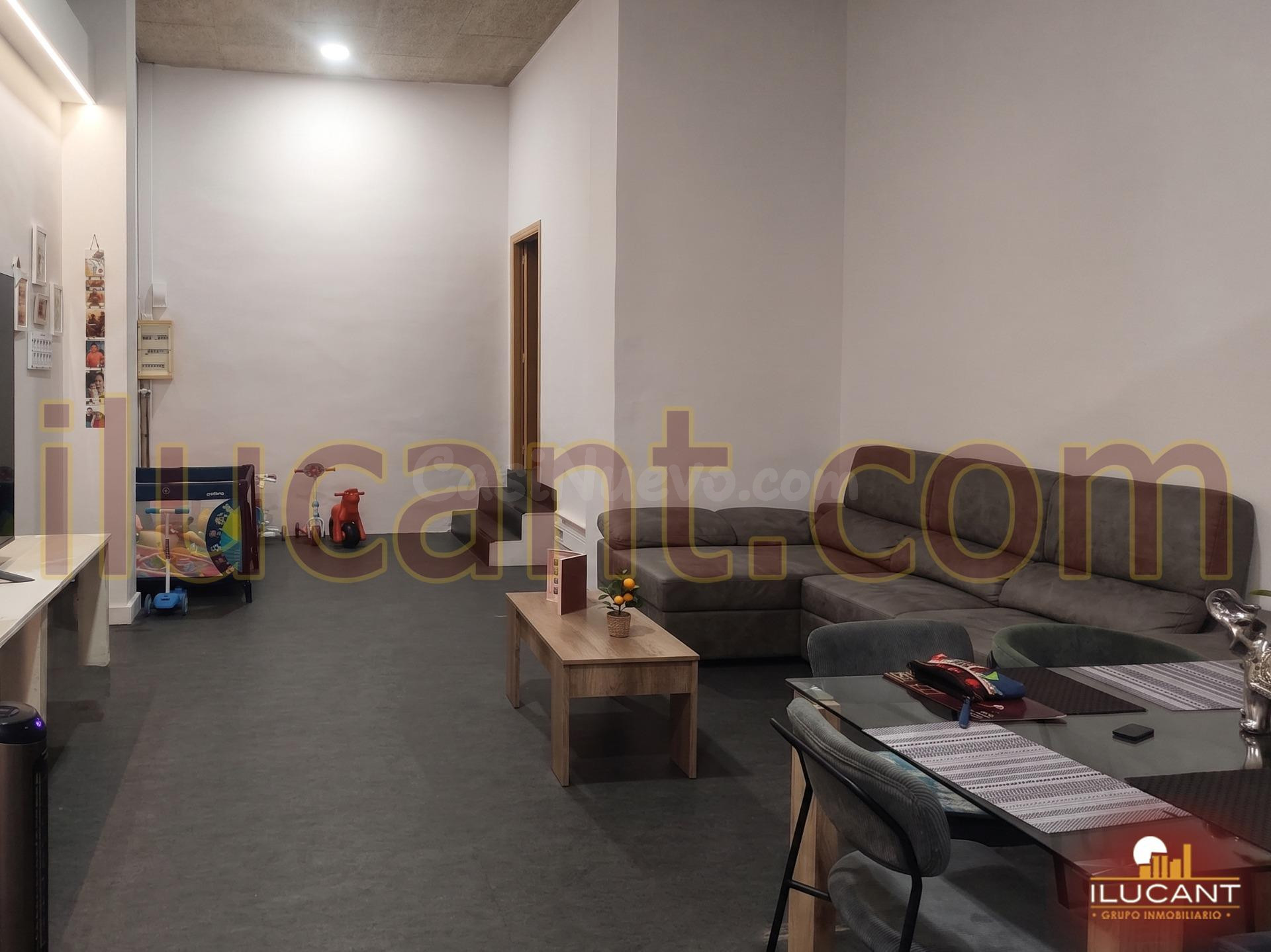 Altozano: Espectacular Planta Baja con posibilidad de 2 vivi