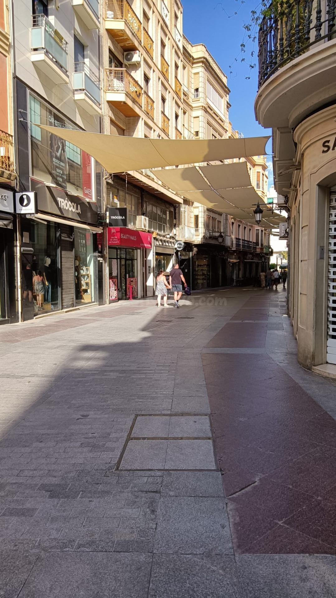 Local Comercial en Alquiler en el Centro de Elche - Gran Opo - foto 2