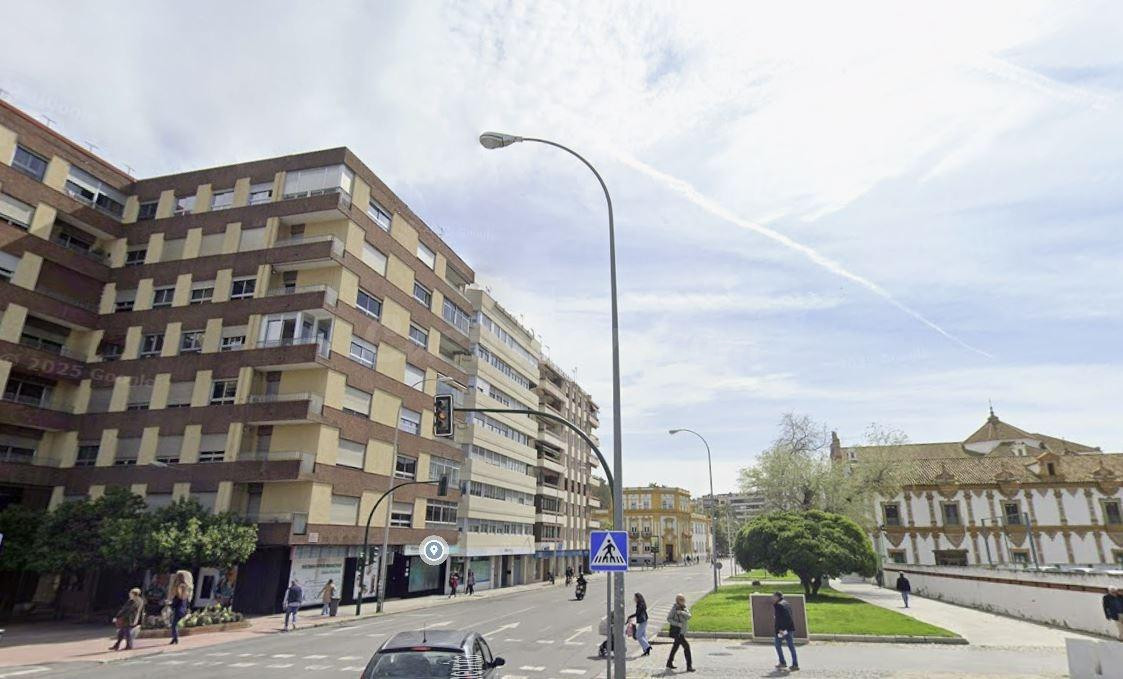 Piso para reformar en la Zona de Colon!!!