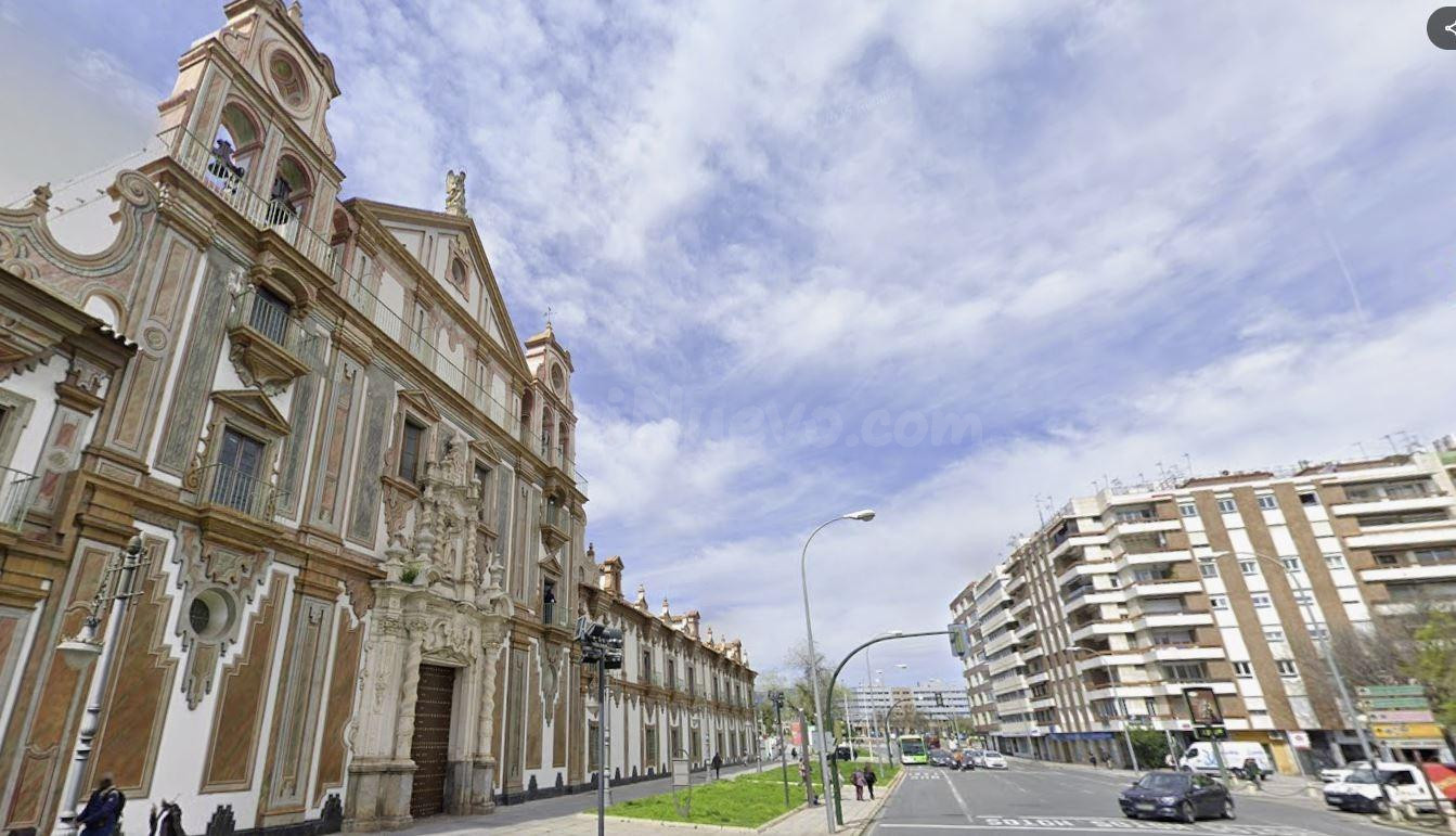Piso para reformar en la Zona de Colon!!! - foto 3