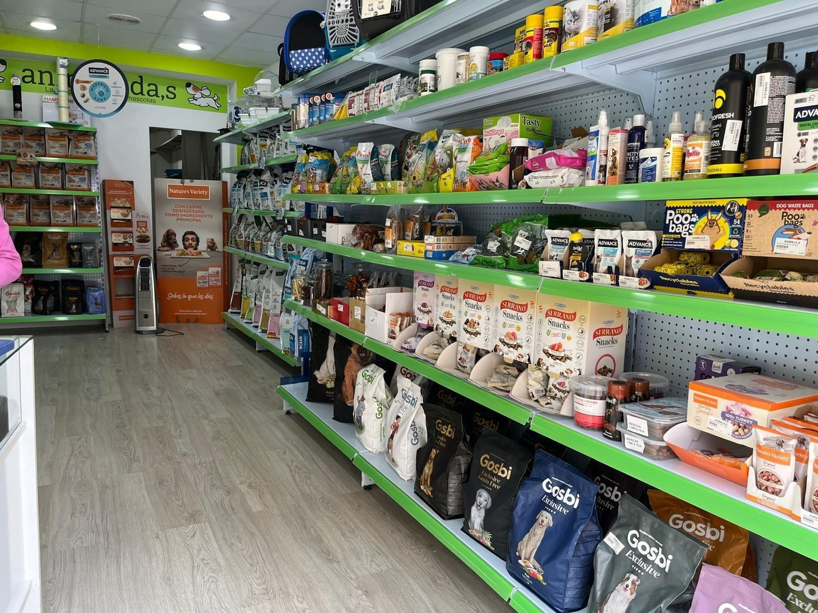 VENTA, TRASPASO O ALQUILER EN AVENIDA DE JESUS RESCATADO!!!