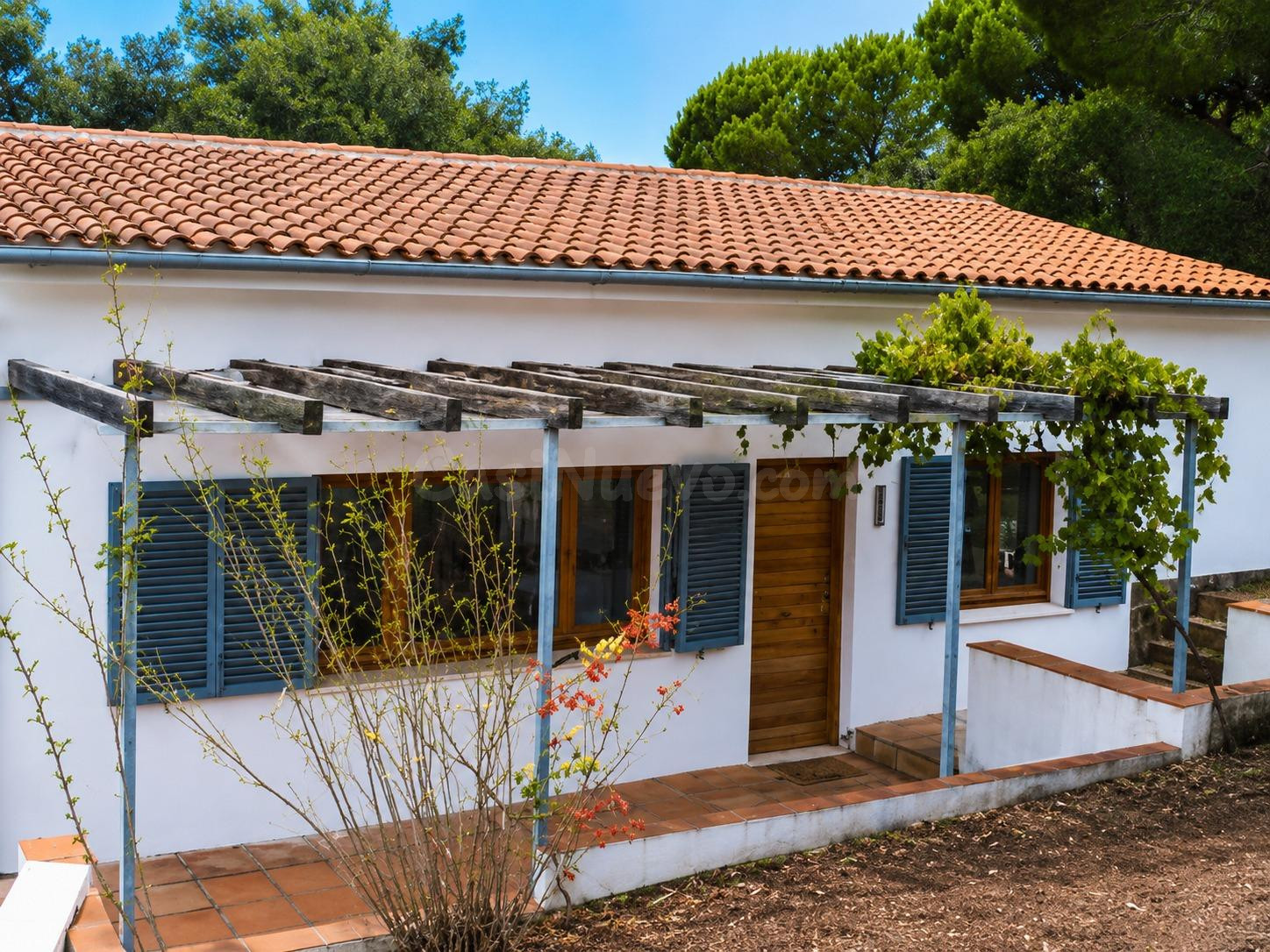 Chalet independiente en la Urbanización Llanos de Arjona . Z - foto 3