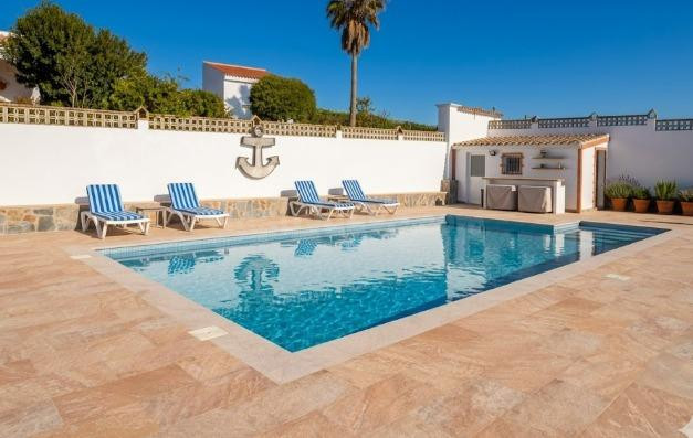 Amplio Chalet en Barbate, Zona La Breña - Ideal para Familia - foto 2