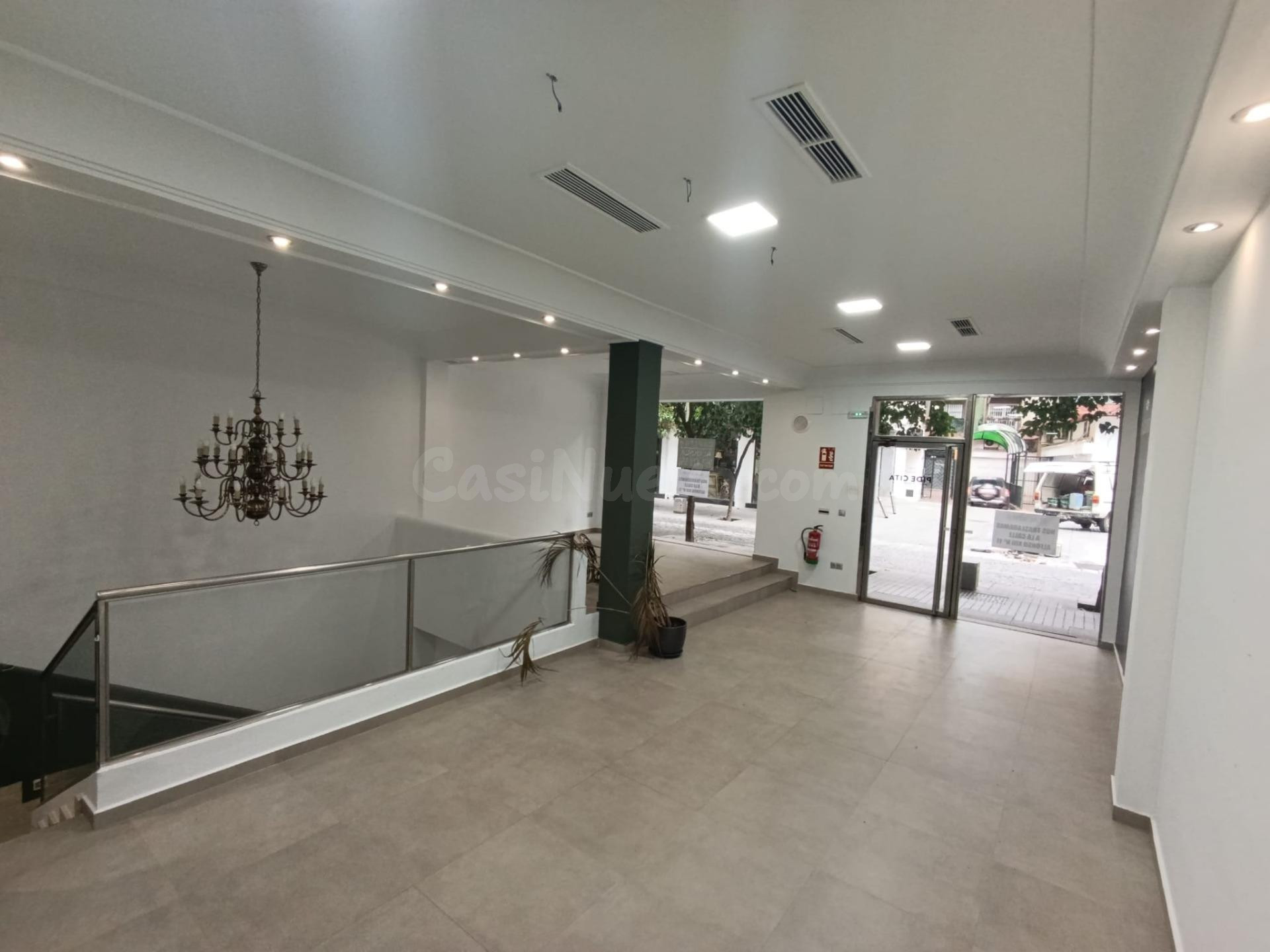Local comercial en alquiler en pleno centro de Córdoba – Cru