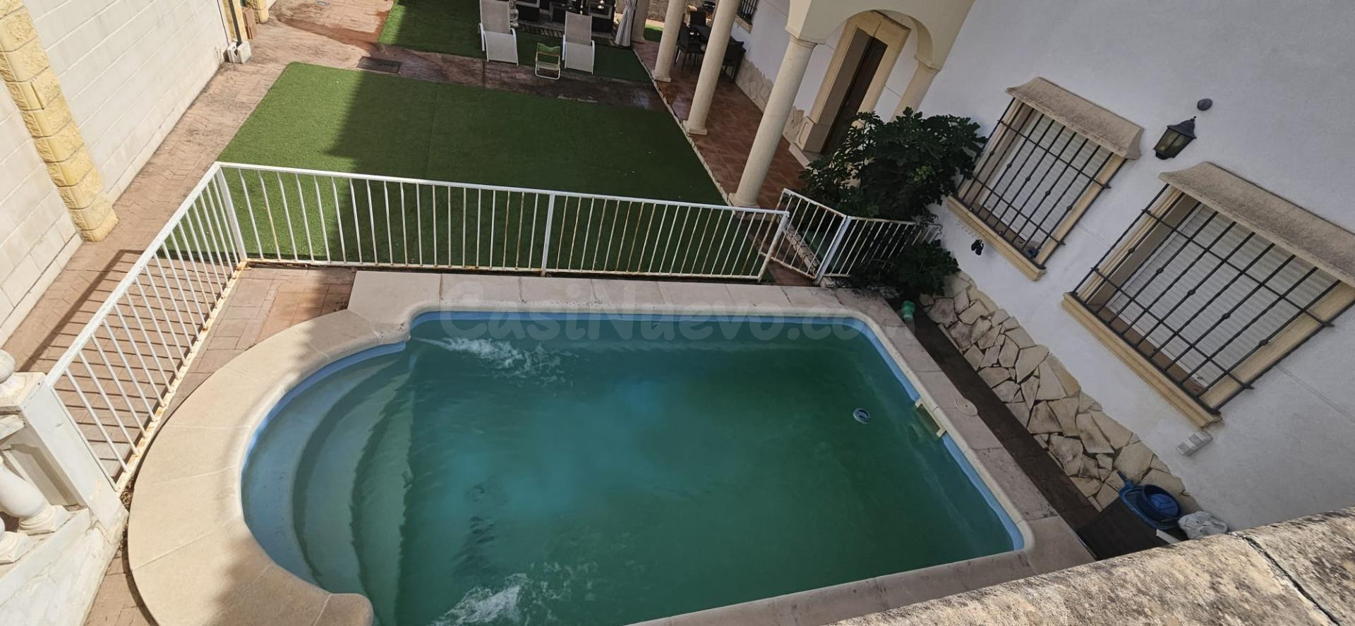 Impresionante Chalet en Urbanización Encinares de Alcolea co - foto 2