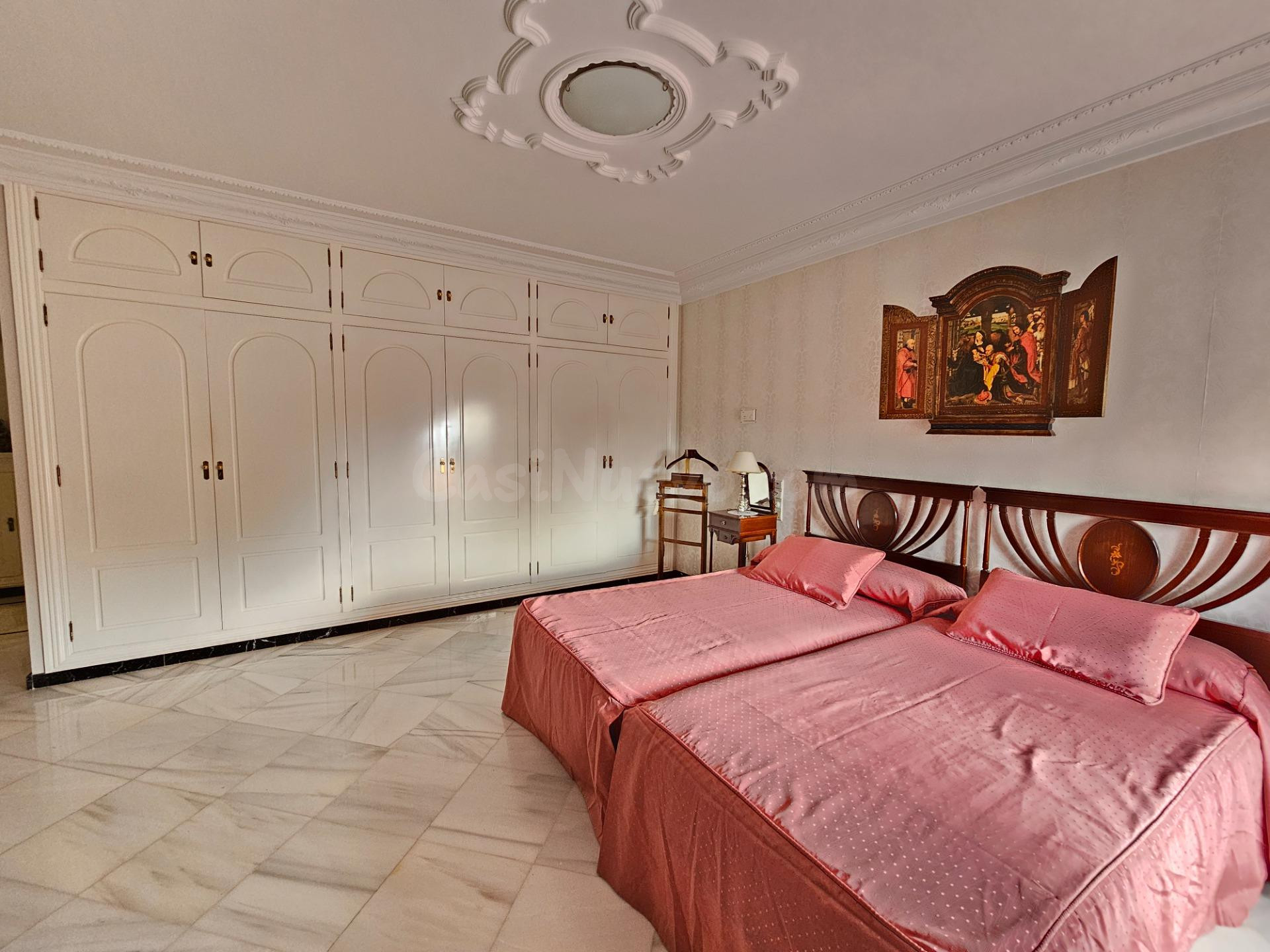IMPRESIONANTE CHALET EN EL BRILLANTE 8 DORMITORIOS - foto 5