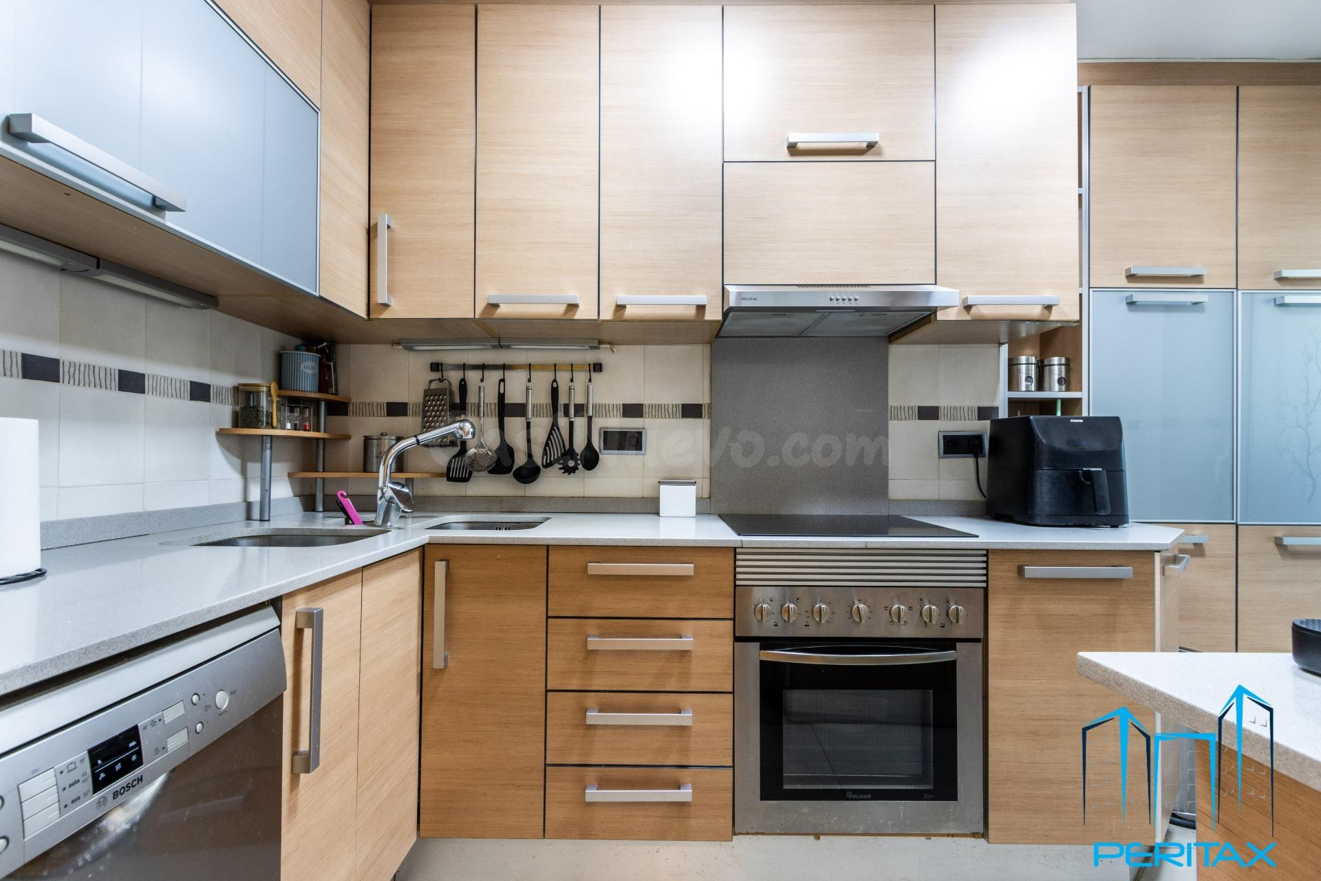 Vivir en “El Barco” de Sabadell: vivienda reformada con pisc - foto 4
