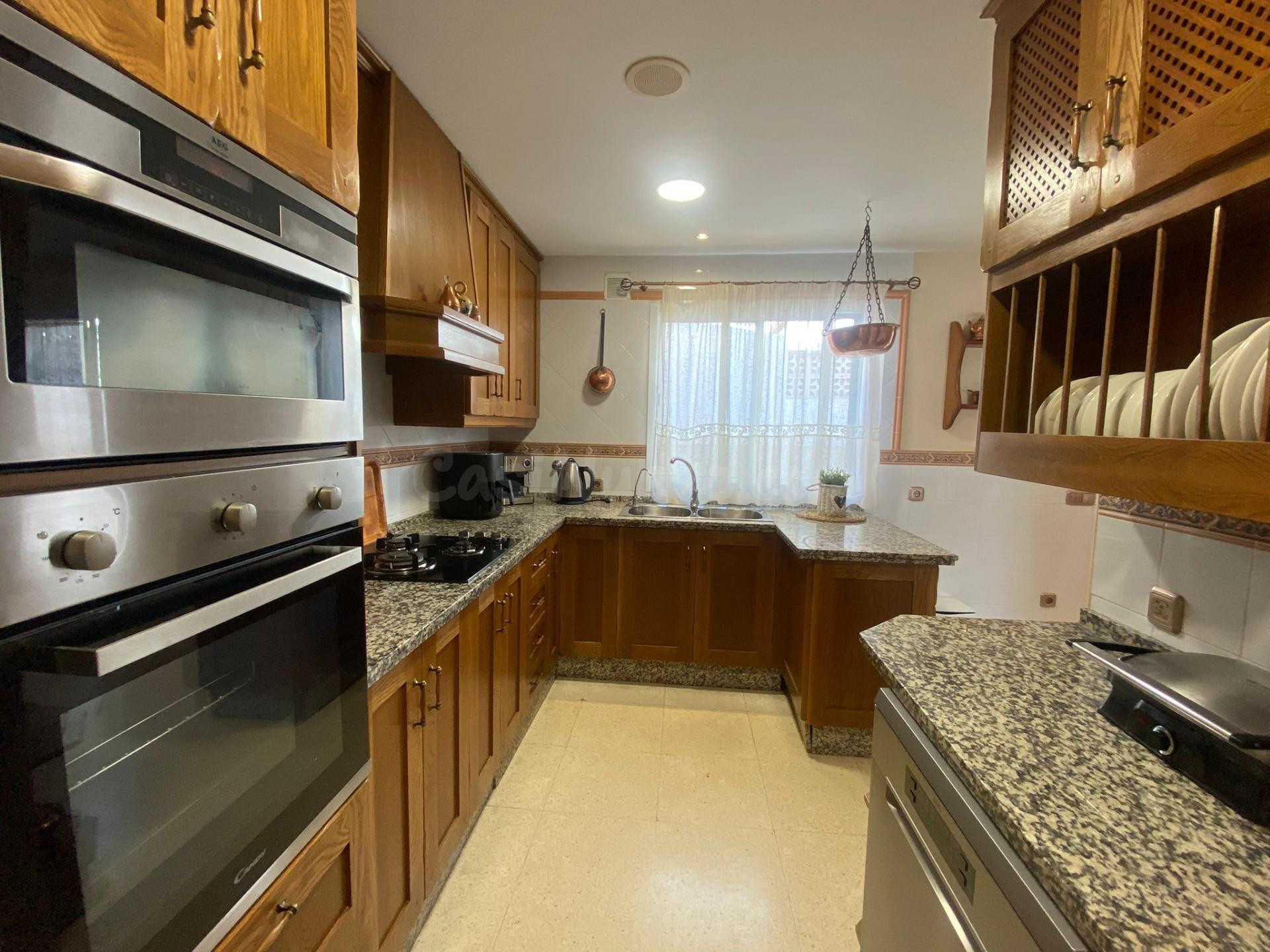 Hermosa casa en Santa Margarita con calidades de alta gama