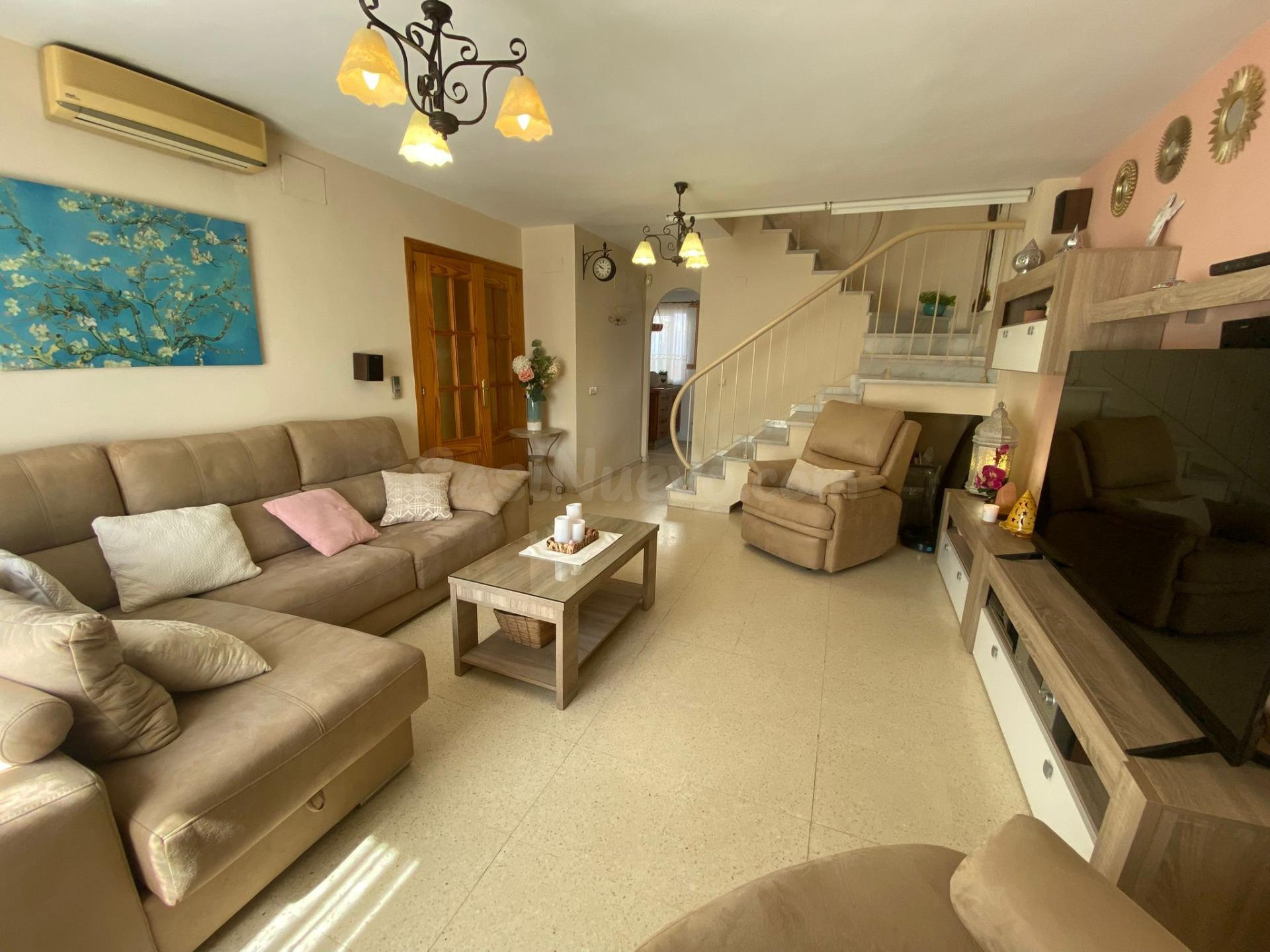 Hermosa casa en Santa Margarita con calidades de alta gama - foto 4