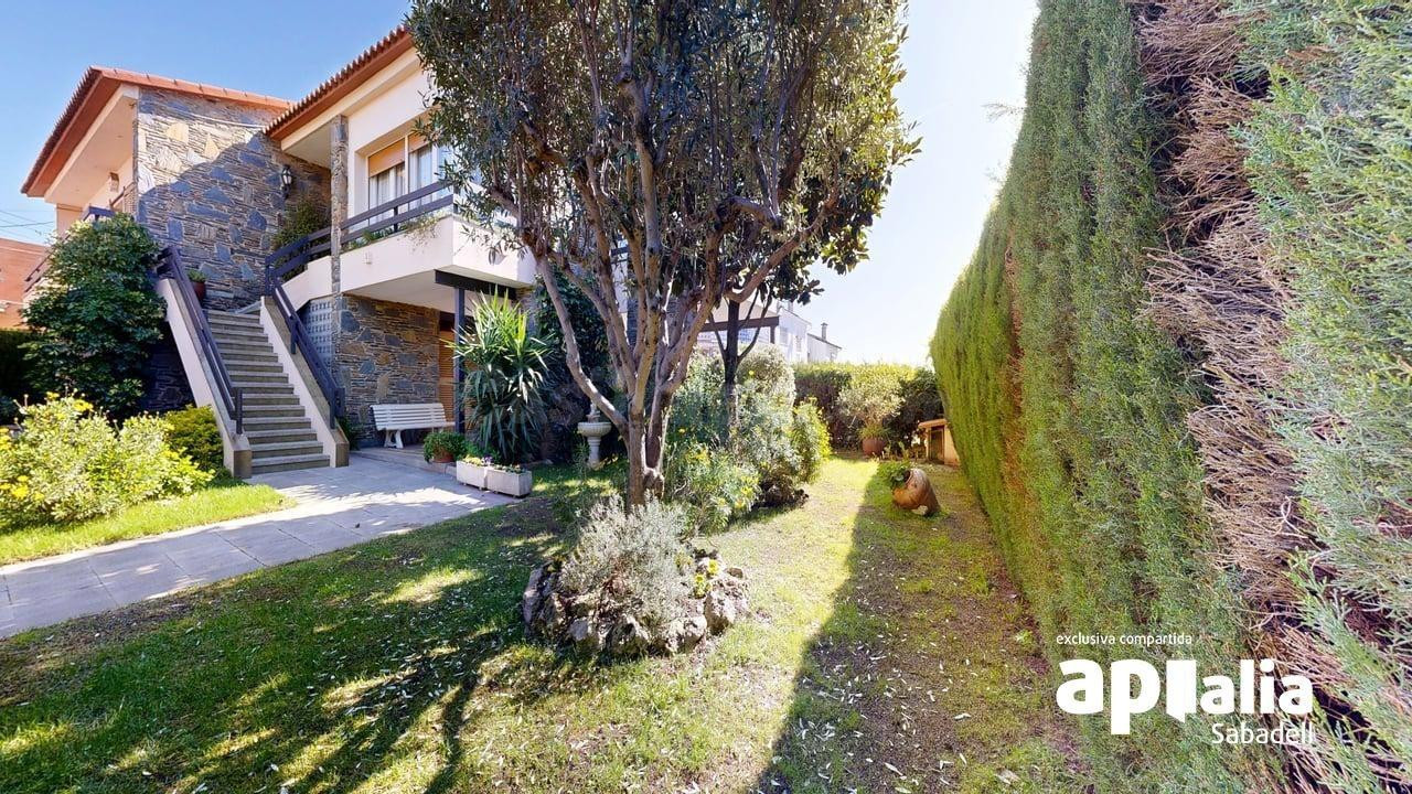 UNICA EN LA ZONA. Casa en CA N´ESTEPER - Barberá del Vallés - foto 4