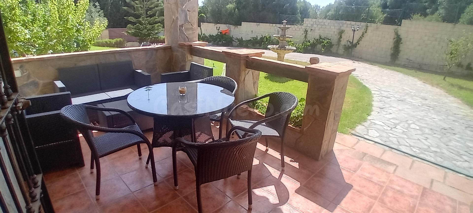 Chalet con 2000m2 de parcela en San Roque - foto 2