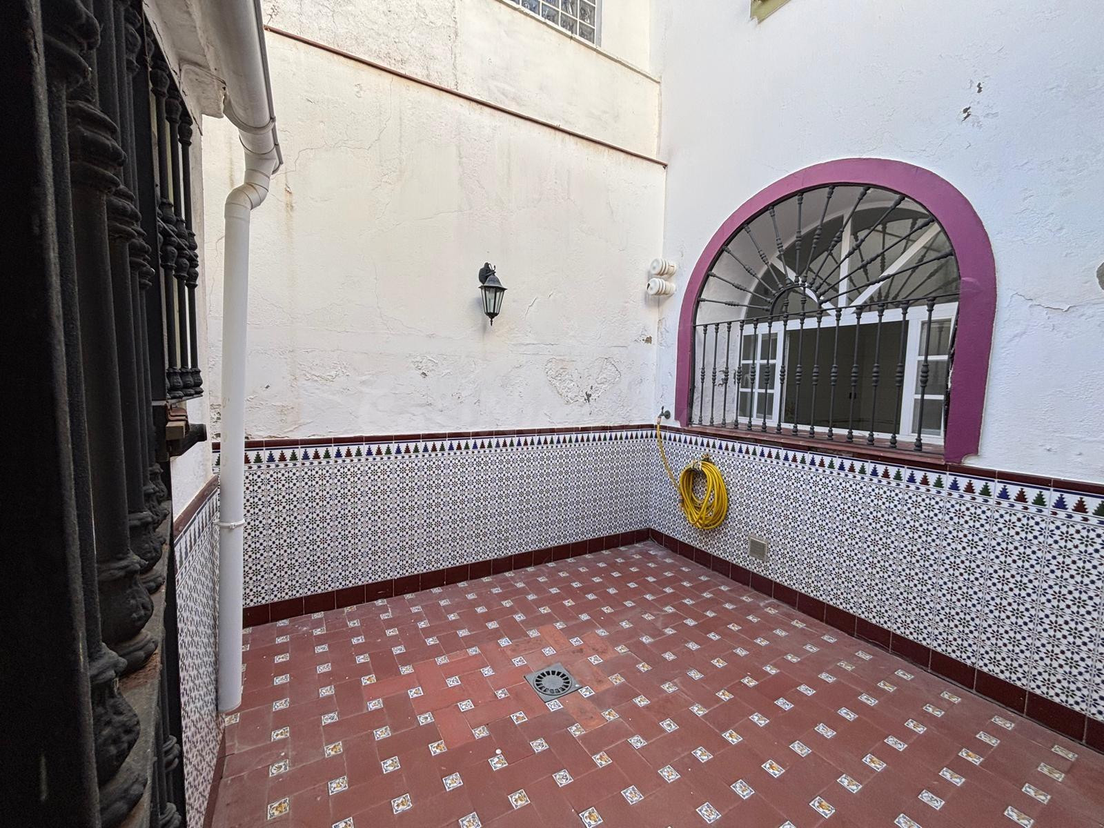 CASA EN CENTRO DE SAN ROQUE