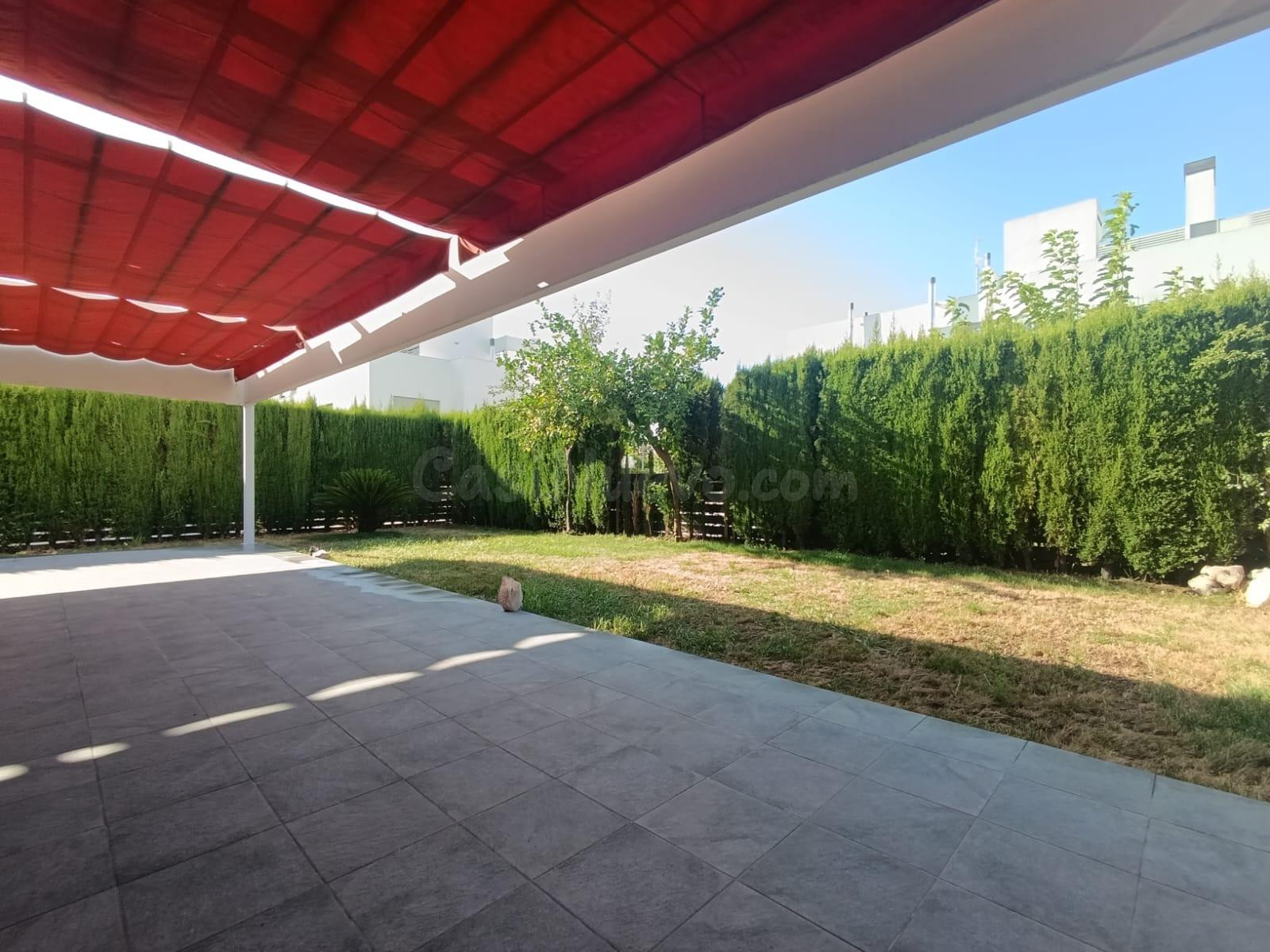 Piso en Planta baja con jardín en zona de Turruñuelos