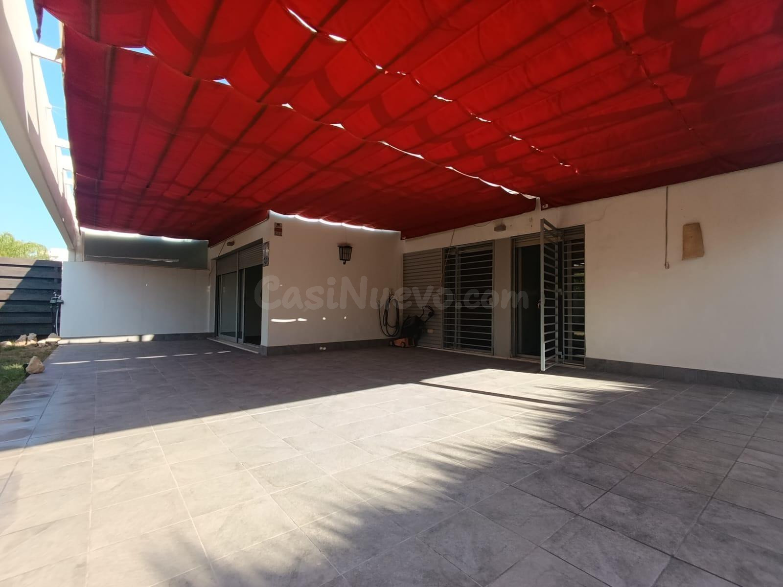 Piso en Planta baja con jardín en zona de Turruñuelos - foto 4