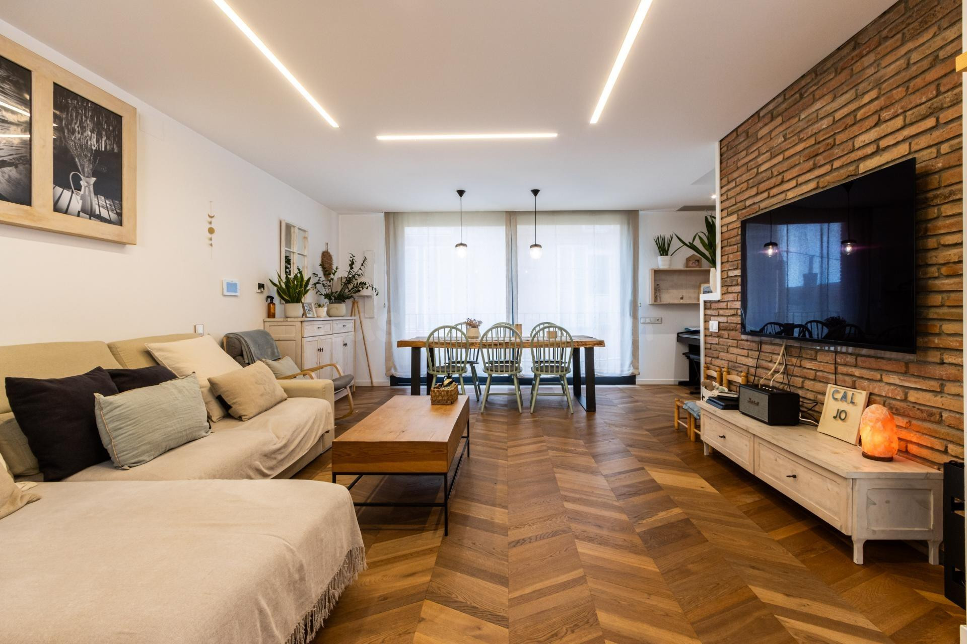 CASA SEMINUEVA PASSIVE HOUSE CON GARAJE Y JARDÍN - foto 5