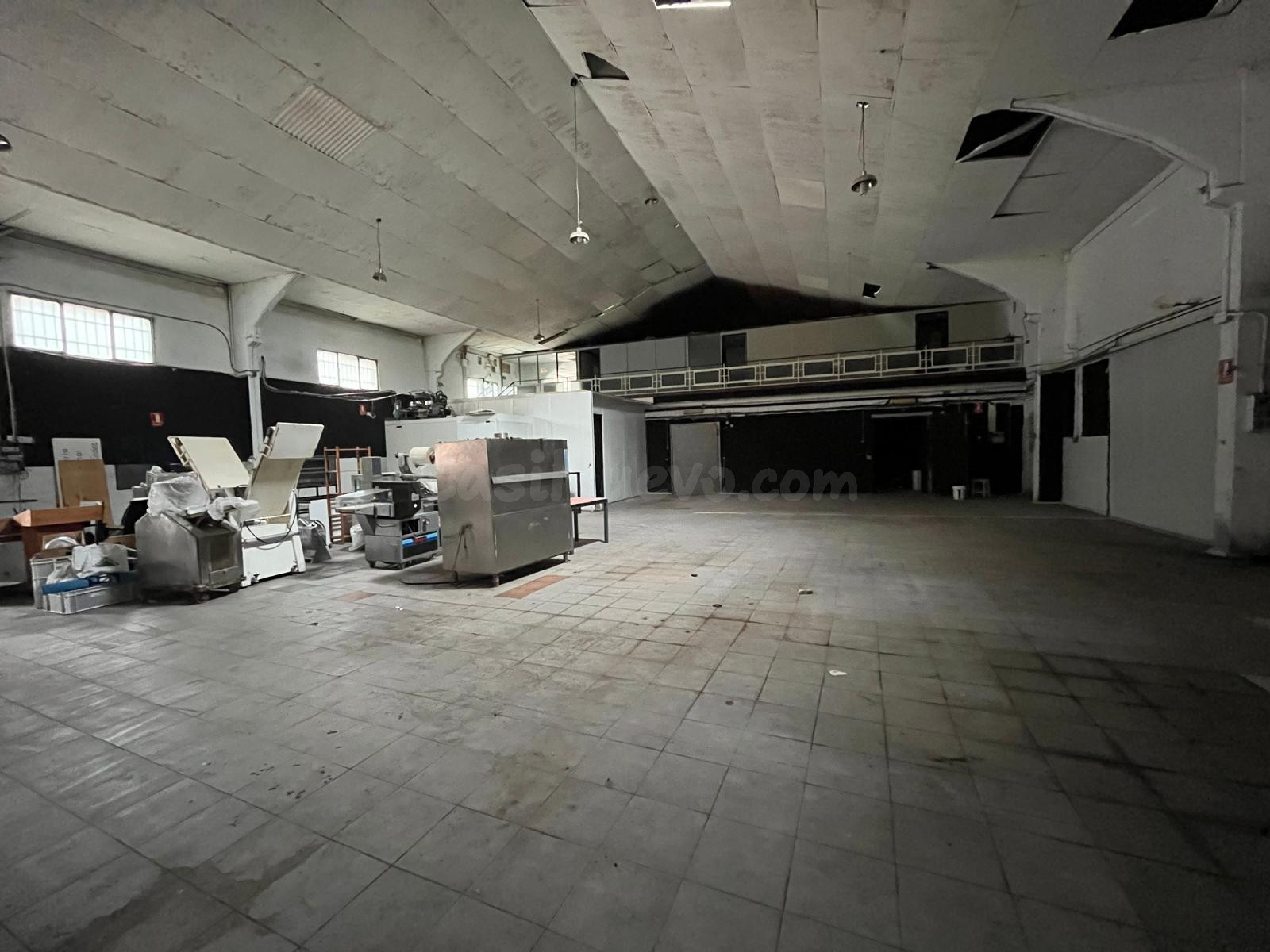 Nave en venta en Polígono Chinales.