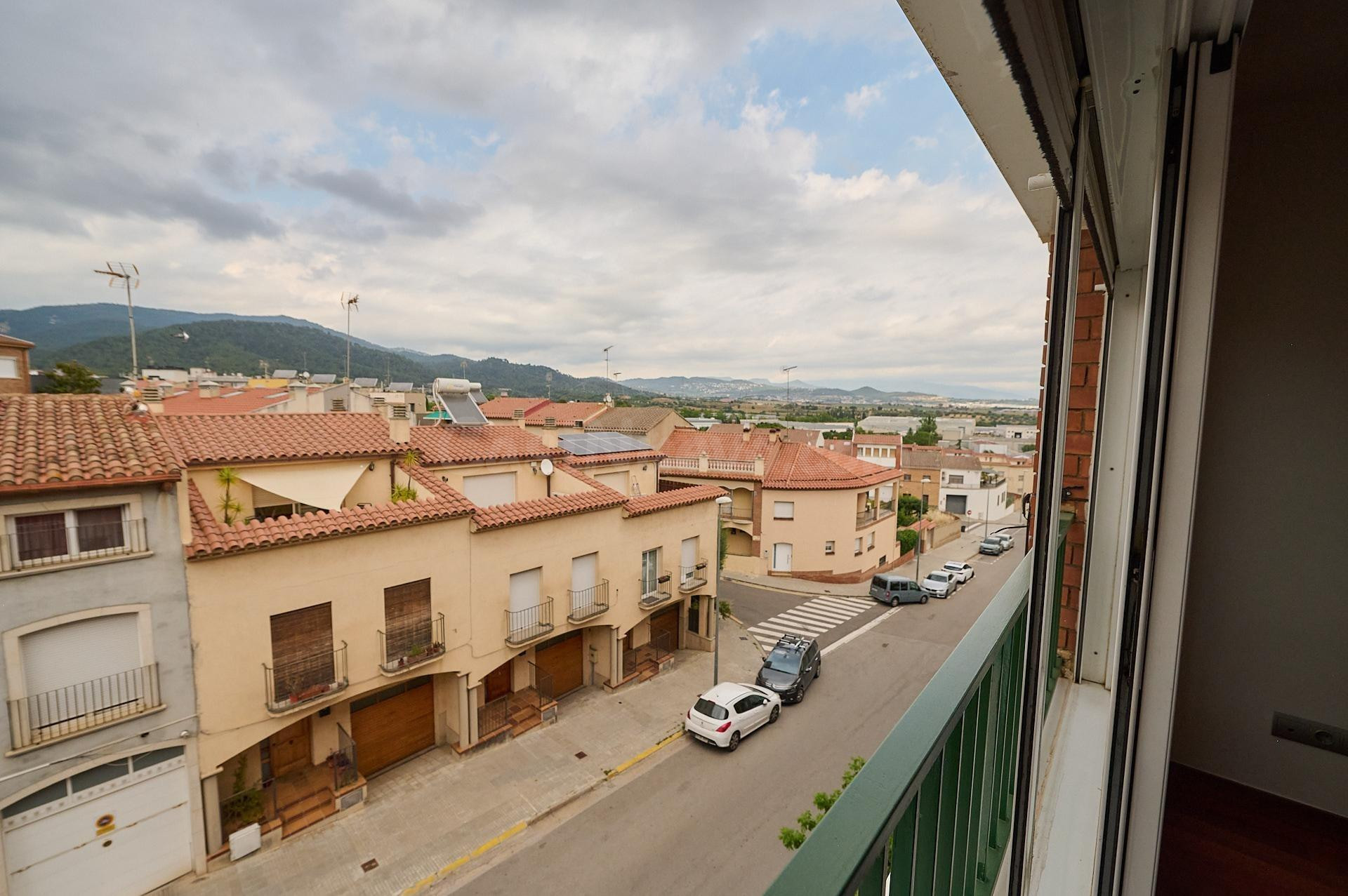 Piso en avinguda can baixeres 20 “las mejores vistas , la co - foto 4