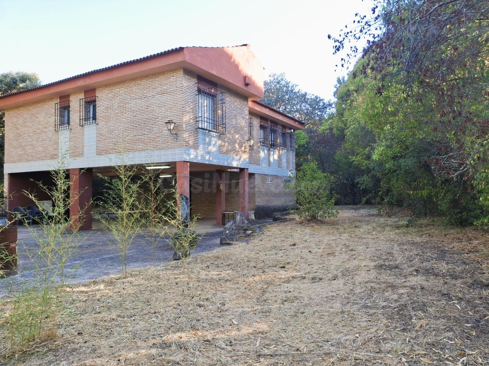 Chalet en Santa María de Trassierra Parcela de 1.983m2 (Urba - foto 4