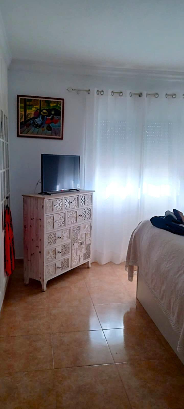 ESTUPENDO CHALET EN LA ZONA DE CAZALLA. PARA ENTRAR A VIVIR. - foto 5