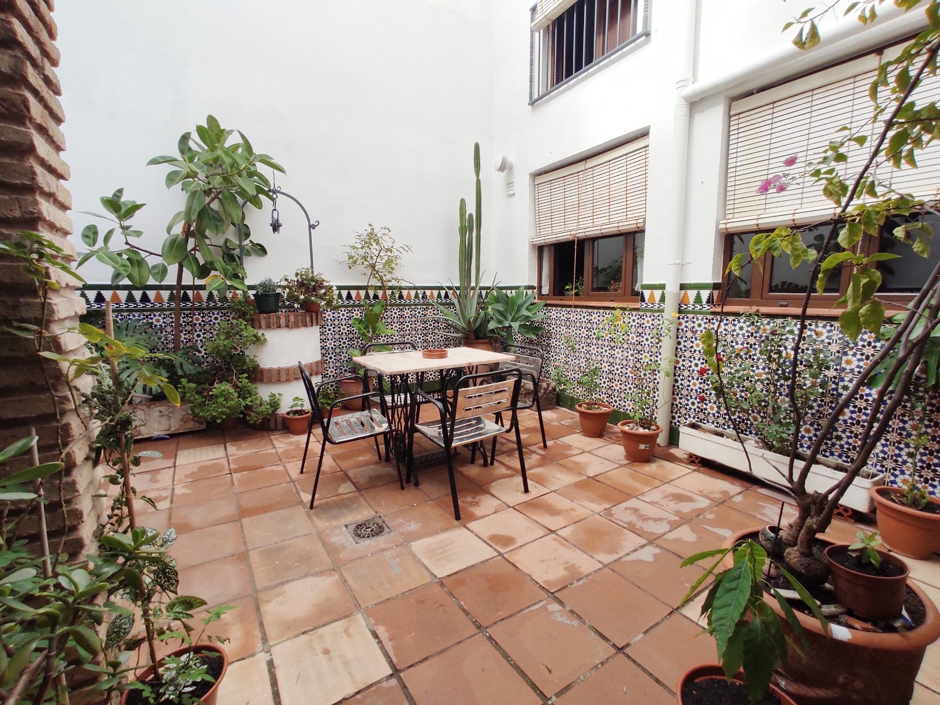 "Tu Hogar Soñado en Santa Marina: Encanto y Tradición en el  - foto 2