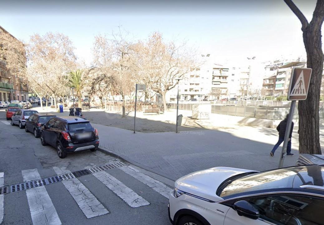 GRAN LOCAL EN VENTA 230 m2 - foto 2
