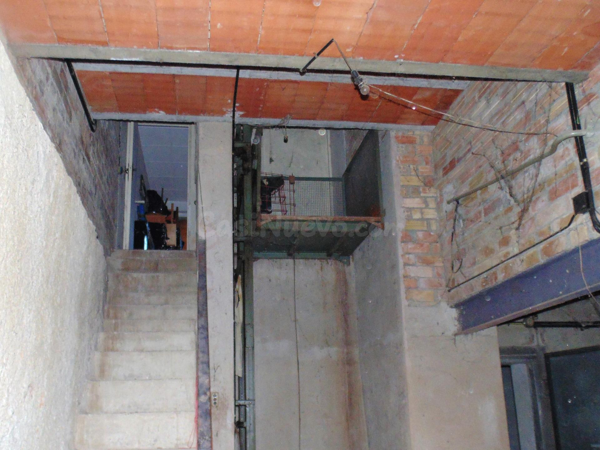 GRAN LOCAL EN VENTA 230 m2 - foto 3