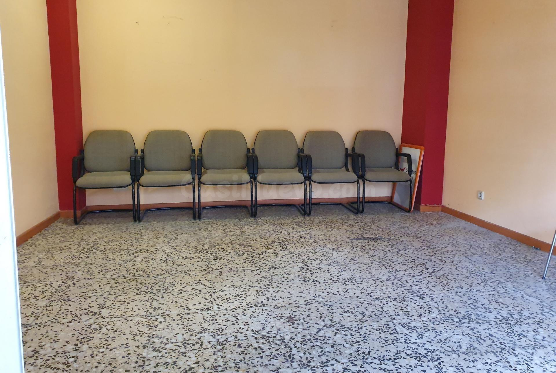 Local comercial actualmente diáfano, en Sabadell, zona Conco - foto 4