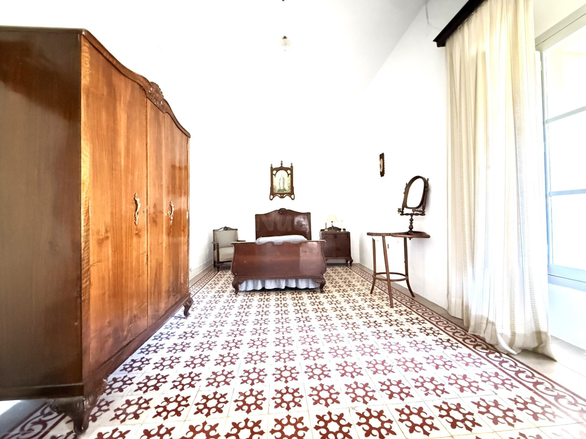 Casa con patio central y gran zona el corazón de Bujalance - foto 5