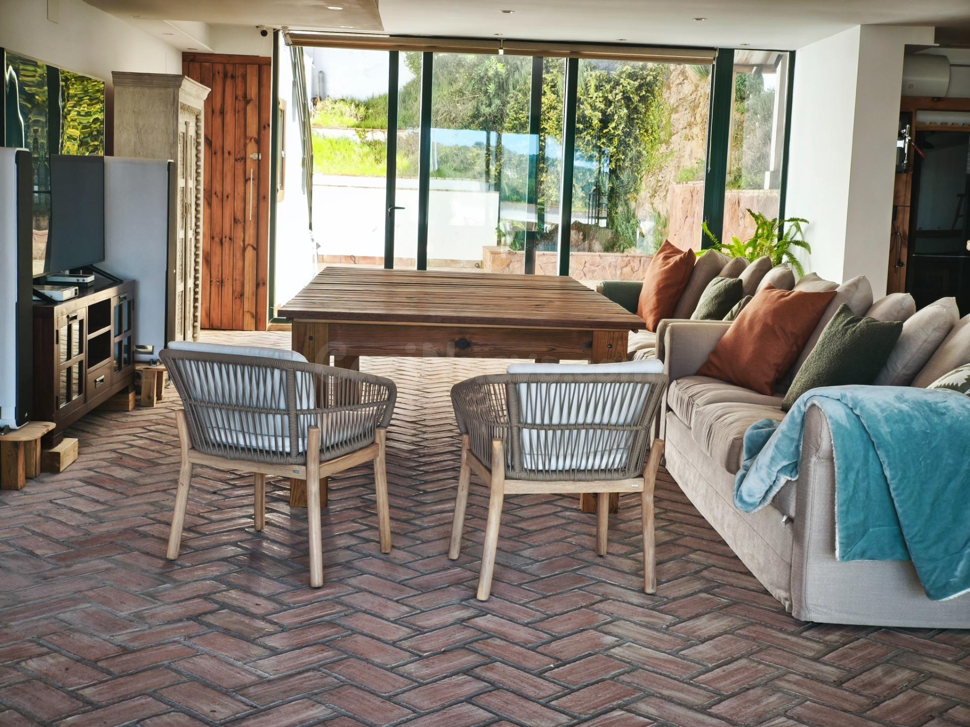 FABULOSA CASA EN LAS JARAS!! - foto 2