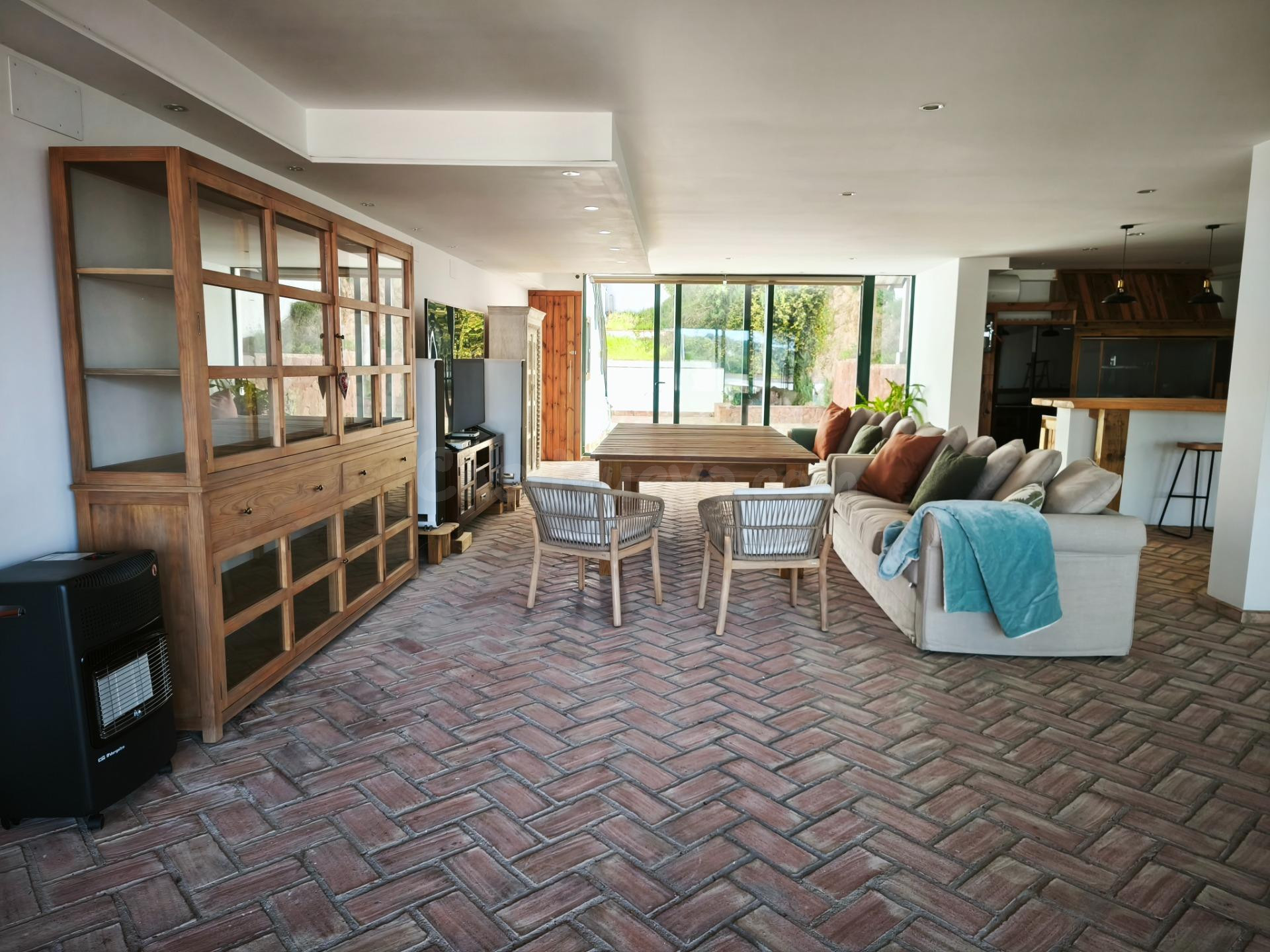 FABULOSA CASA EN LAS JARAS!! - foto 3