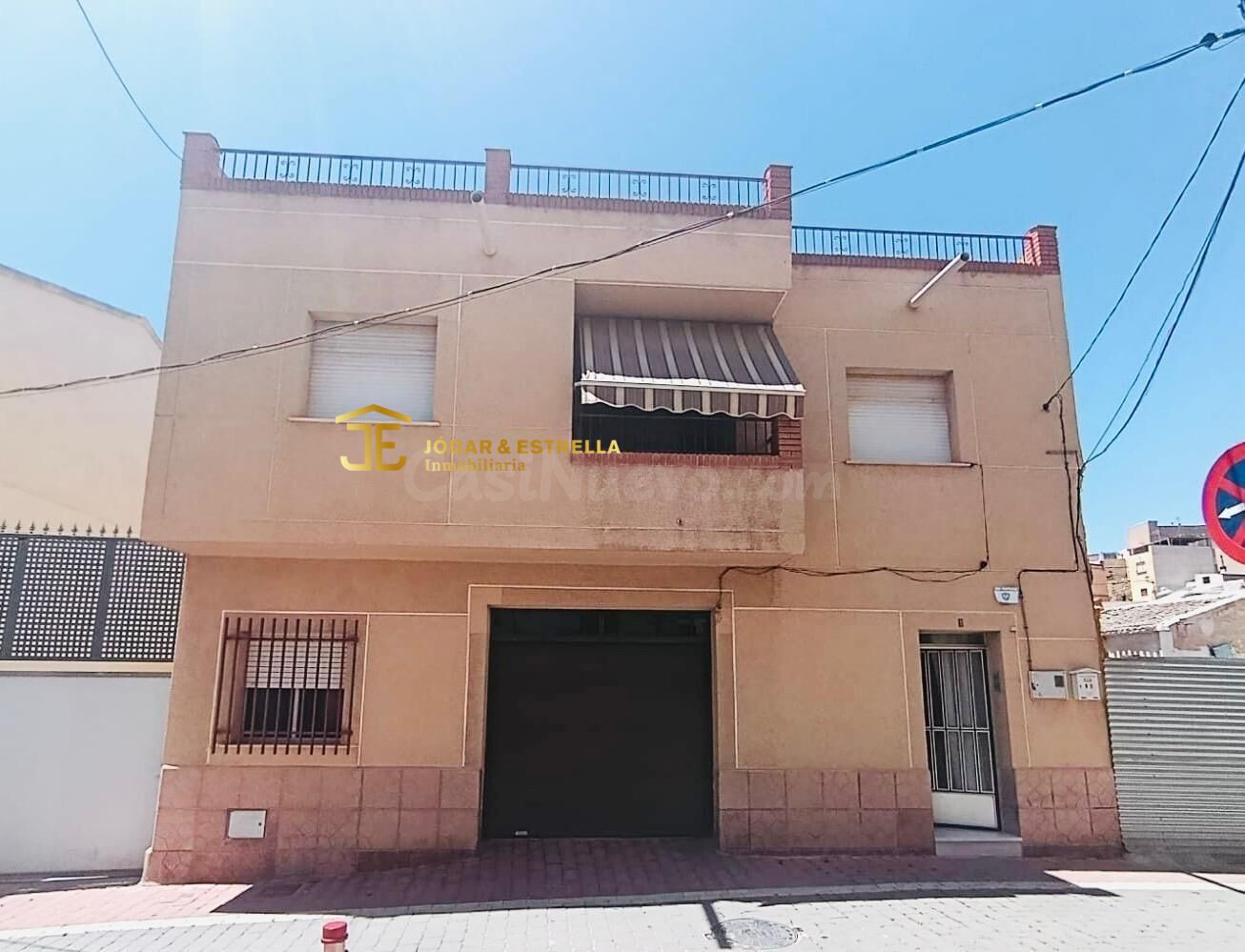 Casa de 4 dormitorios con cochera San Cristobal
