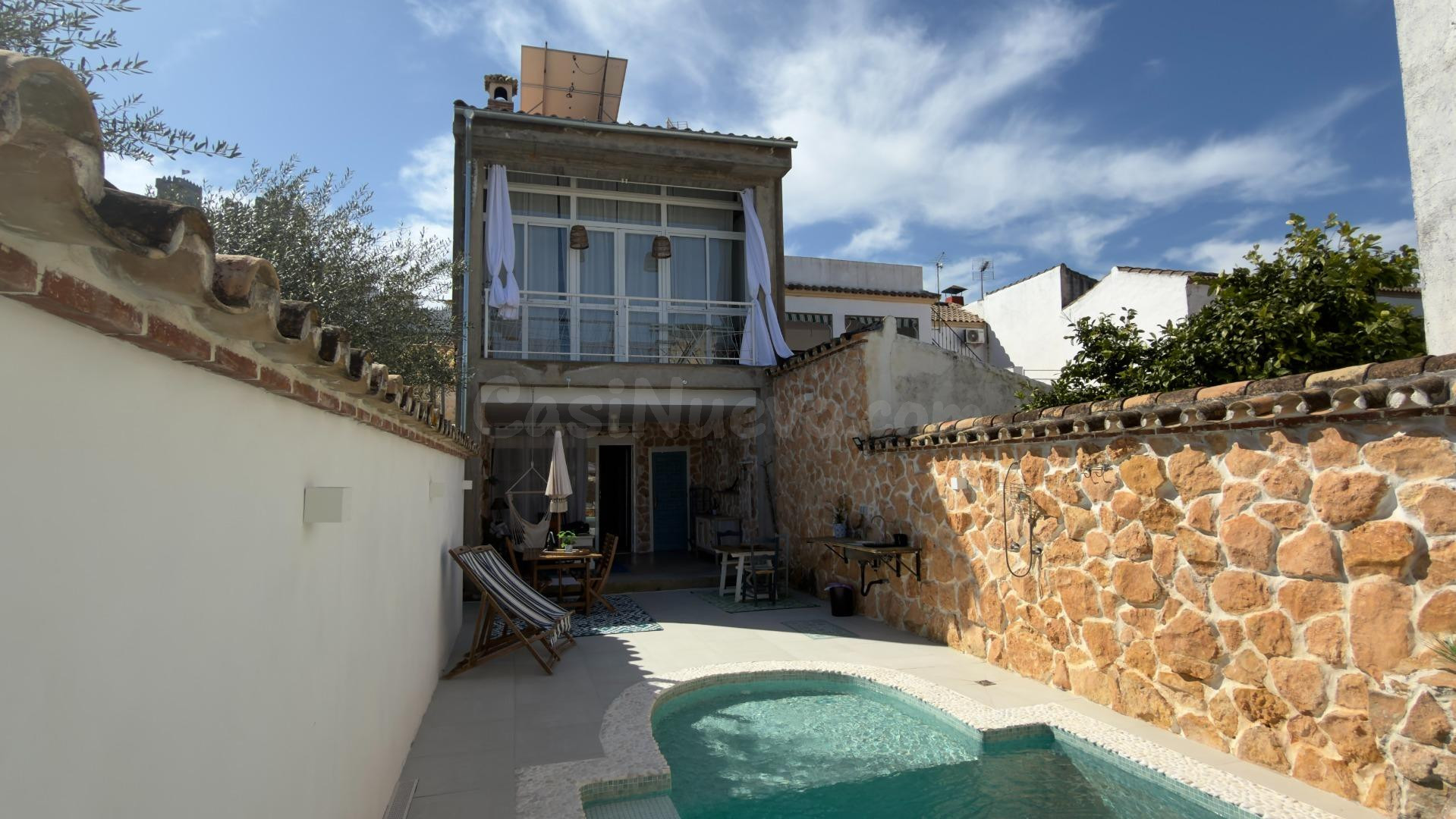¡¡ ESPECTACULAR  CASA CON PISCINA  EN CASTILLO DE ALMODOVAR! - foto 2