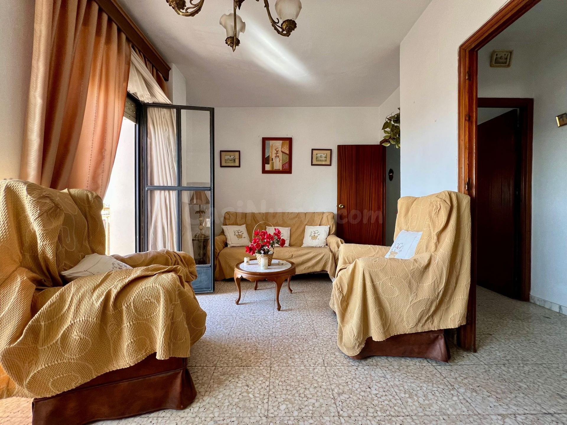 ESPACIOSO PISO DE 4 DORMITORIOS CON DOBLE TERRAZA , 2 BAÑOS, - foto 4