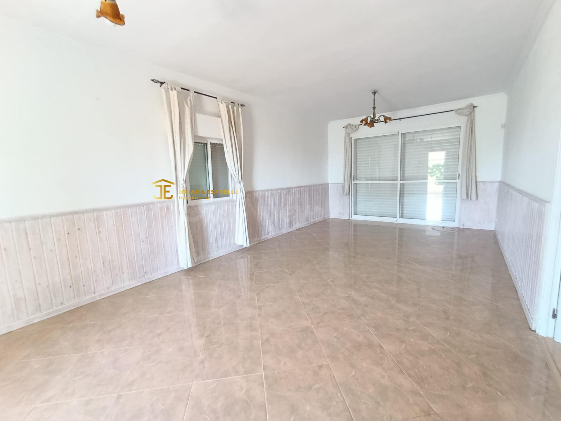 Chalet de 4 dormitorios sobre parcela de 1400 metros en Lorc - foto 5