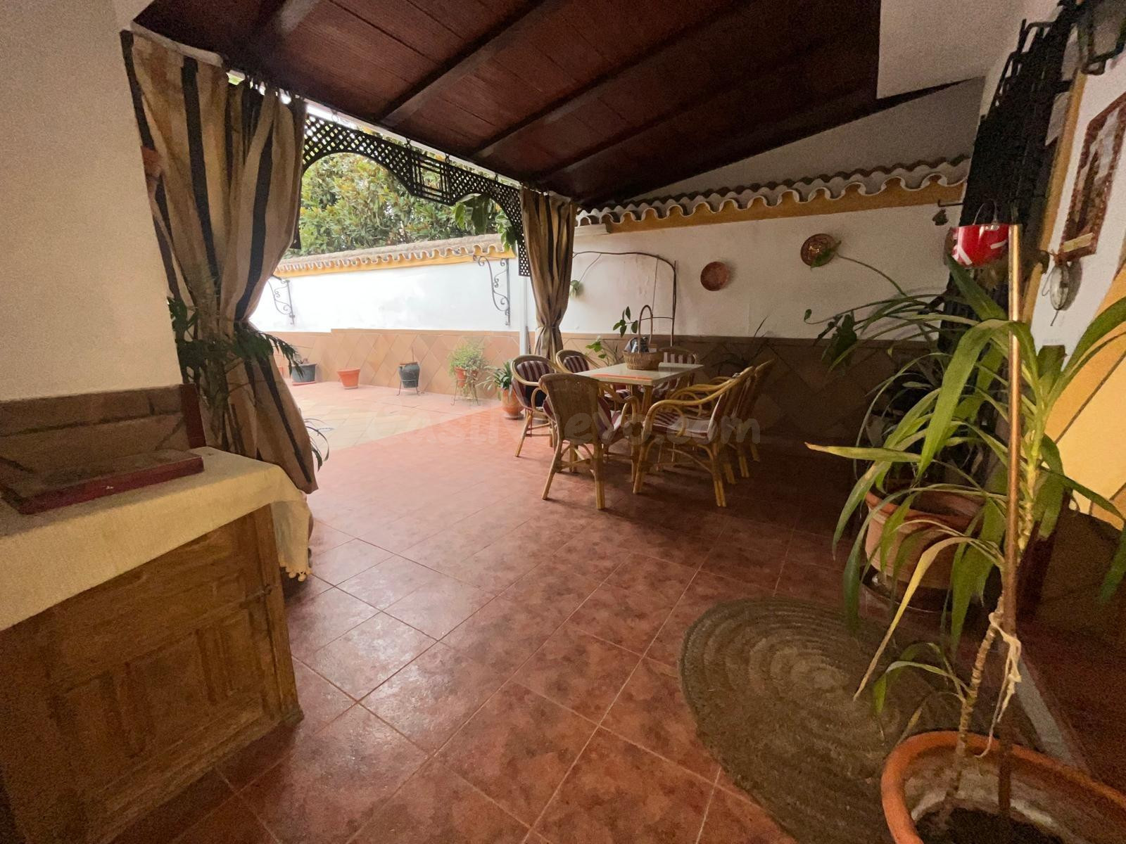 CASA EN ENCINAREJO, EN LA QUE TENEMOS DOS construcciones IND - foto 5