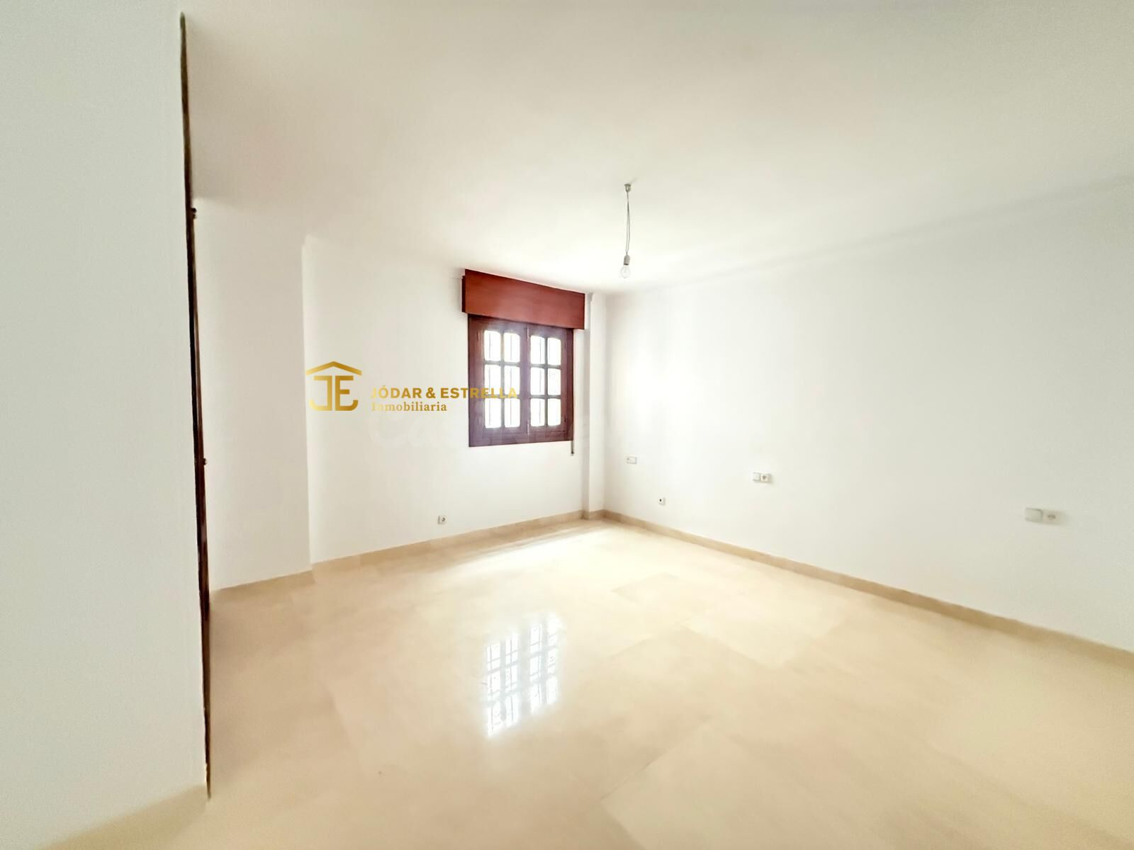 PISO DE 198M2 EN EL CENTRO DE LORCA. - foto 5