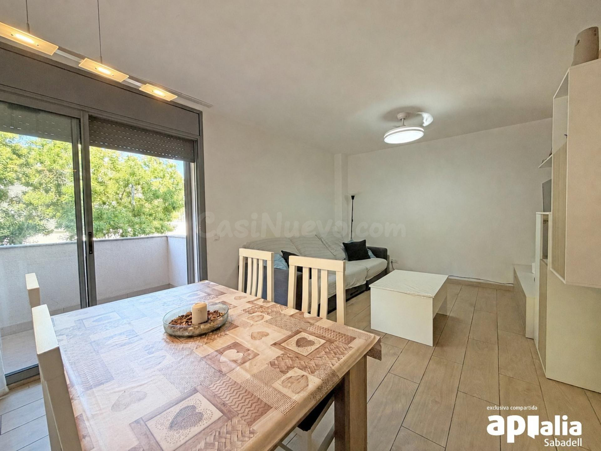 FANTÁSTICO PISO EN VENTA CON PARKING EN PARC EUROPA. BARBERÀ - foto 2