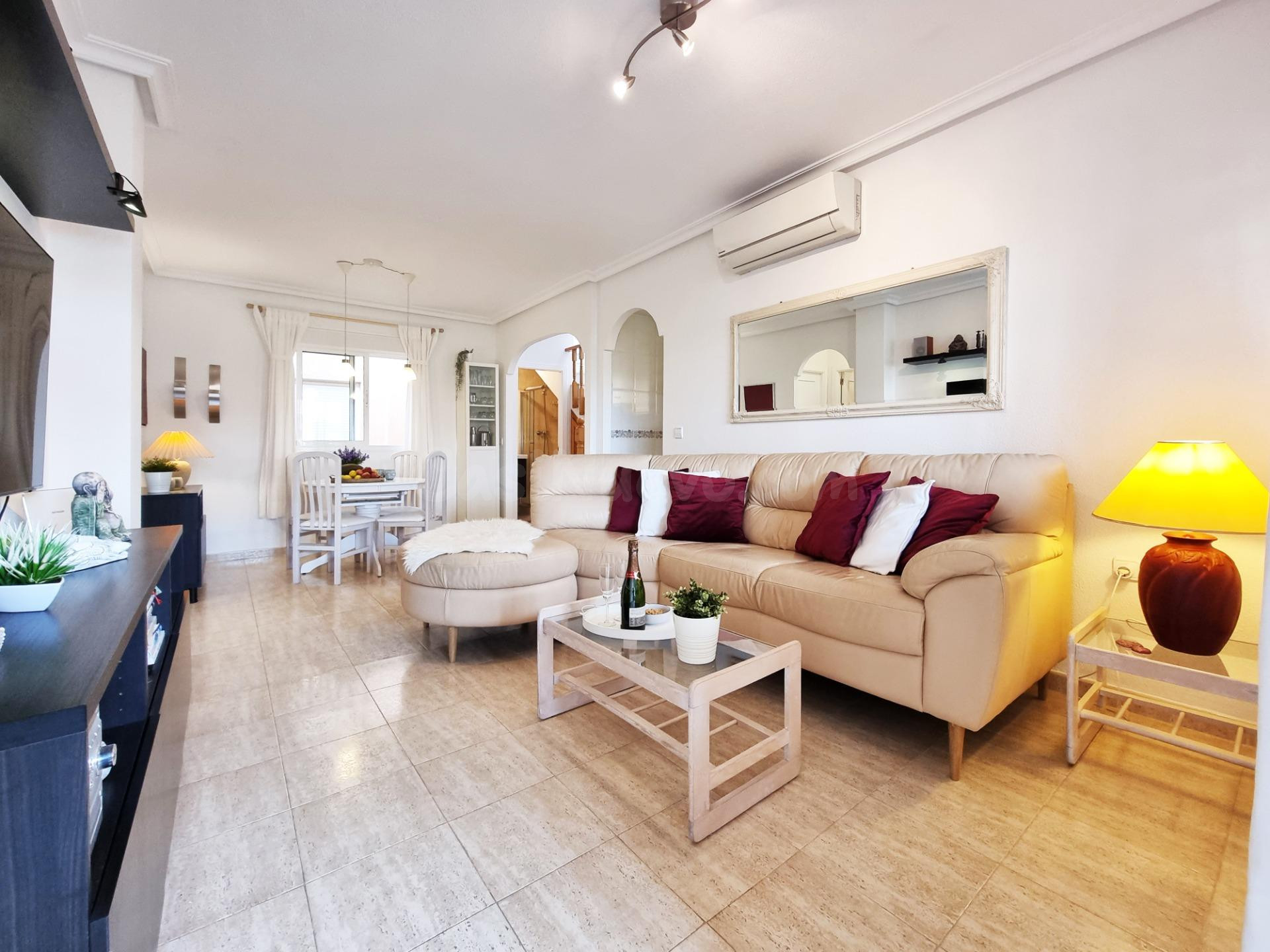 APARTAMENTO CON TERRAZA DE 50M2 A 600M DE LA PLAYA !! - foto 5