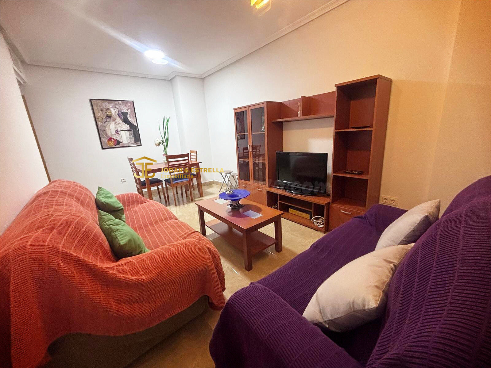 Amplio apartamento en la Avd Fuerzas Armadas - foto 4