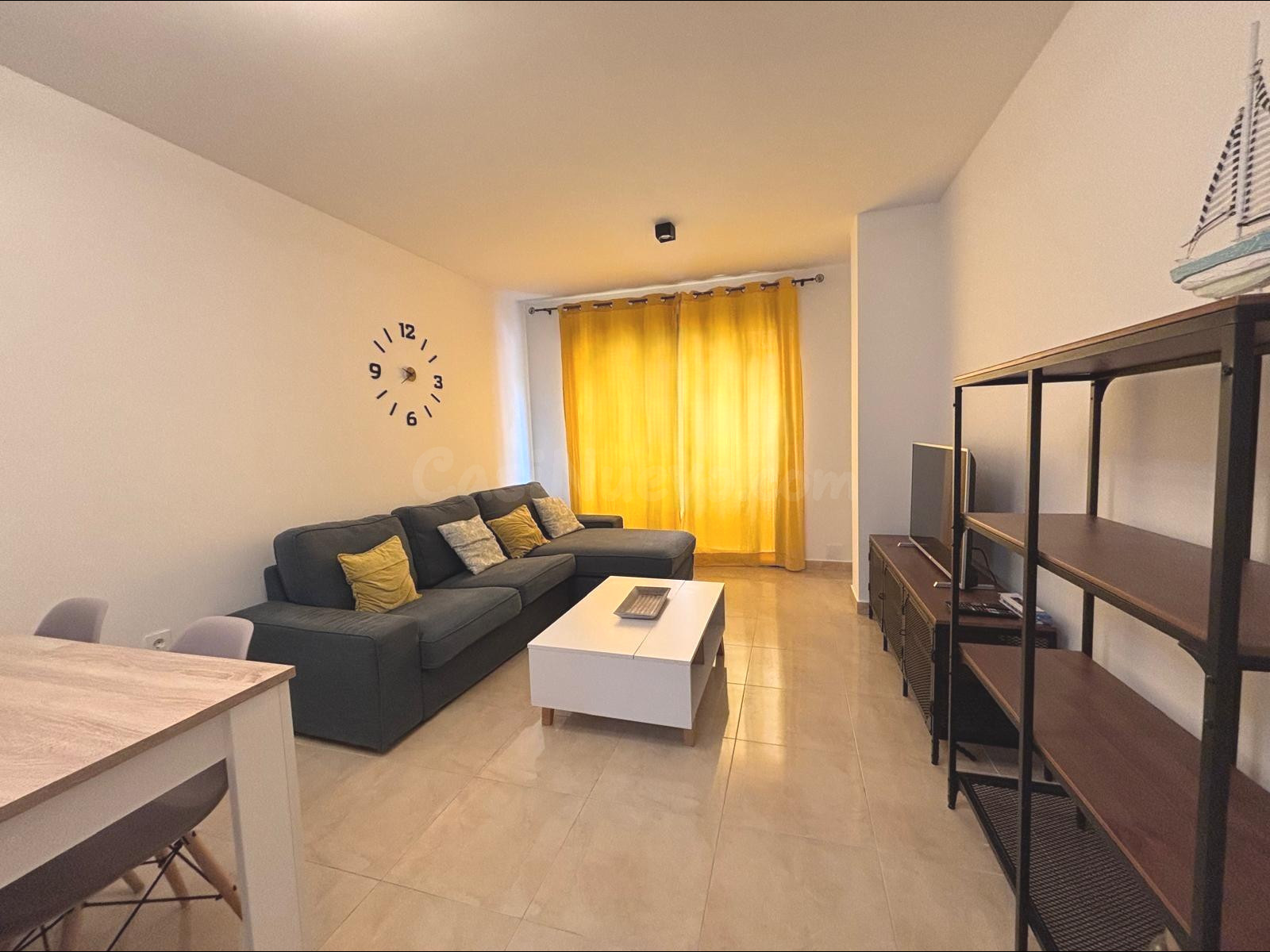 APARTAMENTO SEMINUEVO EN SAN JOSE CON PLAZA DE GARAJE