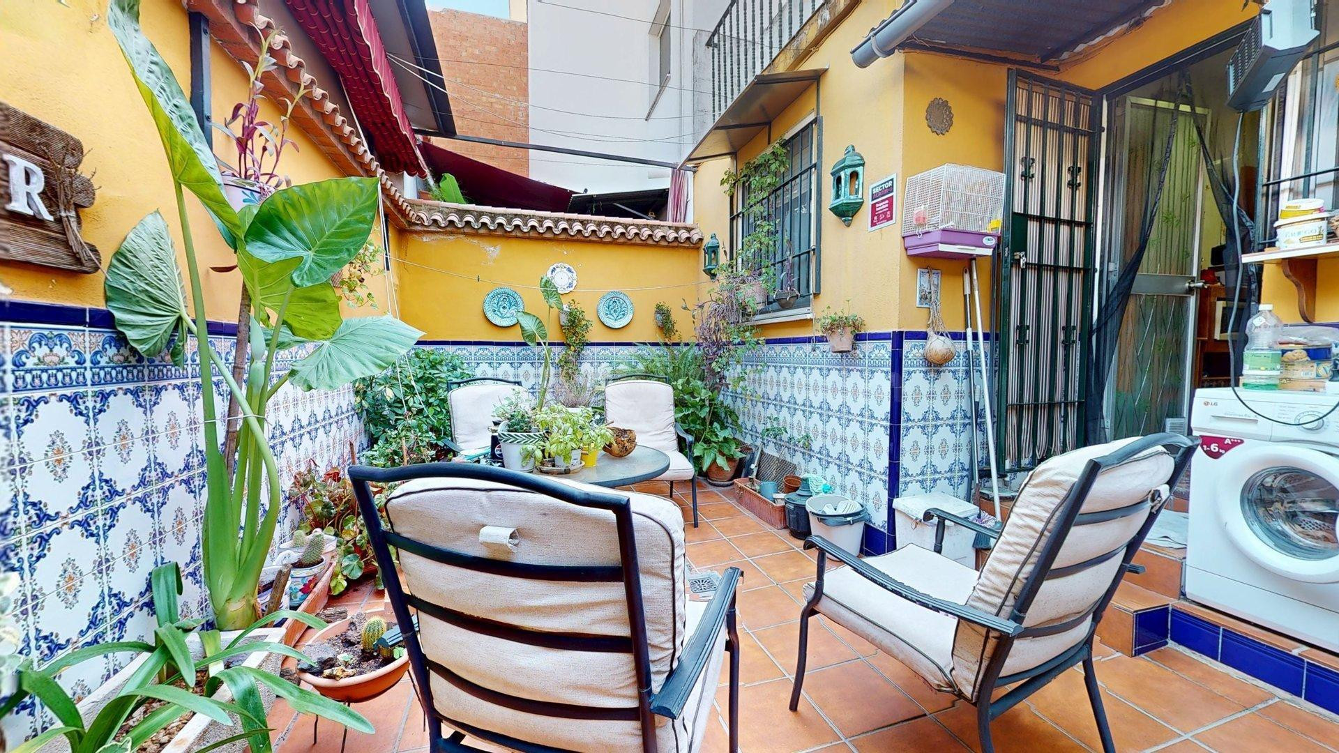 Exclusiva casa adosada de 4 dormitorios con gran terraza en 