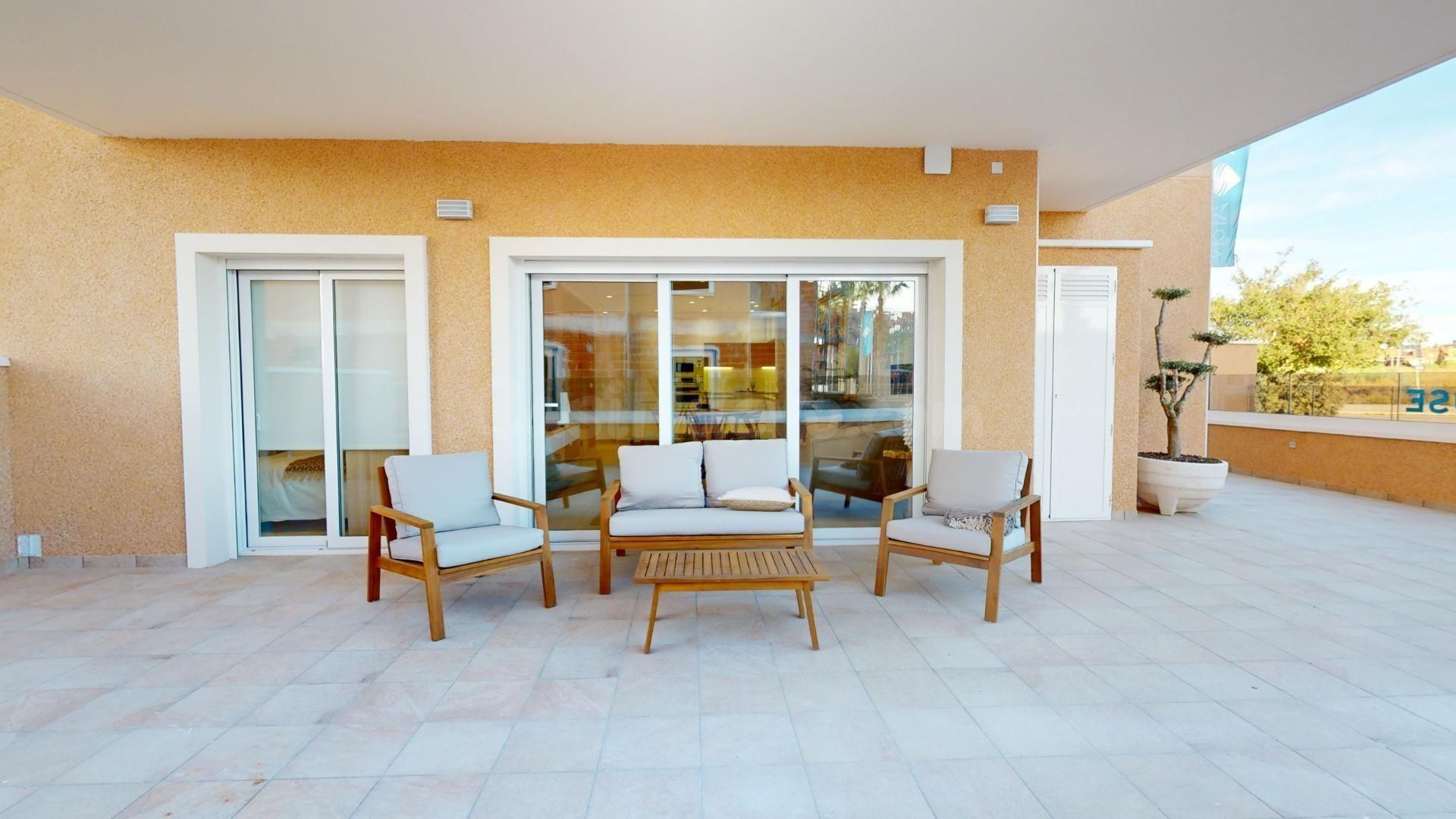 ATICO NUEVO A ESTRENAR: 3 habitaciones, 2 BAÑOS, URB. EL RASO (GUARDAMAR DEL SEGURA)